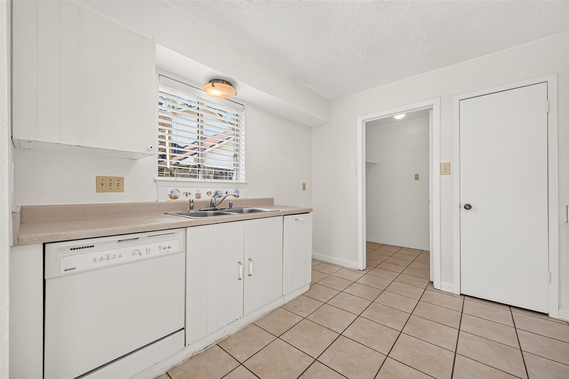 2803 Fir Crest Court, Stafford, TX 77477 2803 Fir Crest Court, Stafford, TX 77477