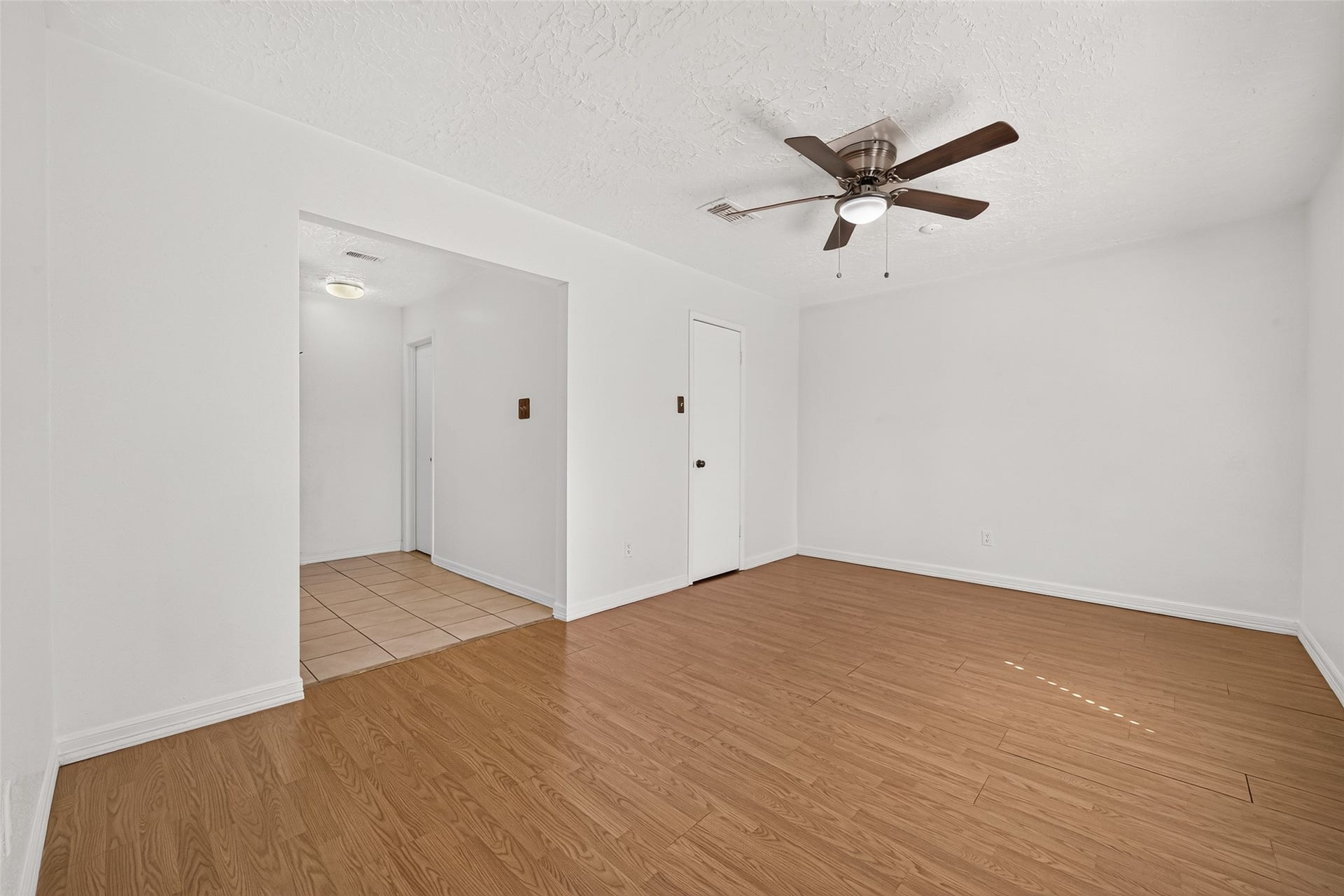 2803 Fir Crest Court, Stafford, TX 77477 2803 Fir Crest Court, Stafford, TX 77477