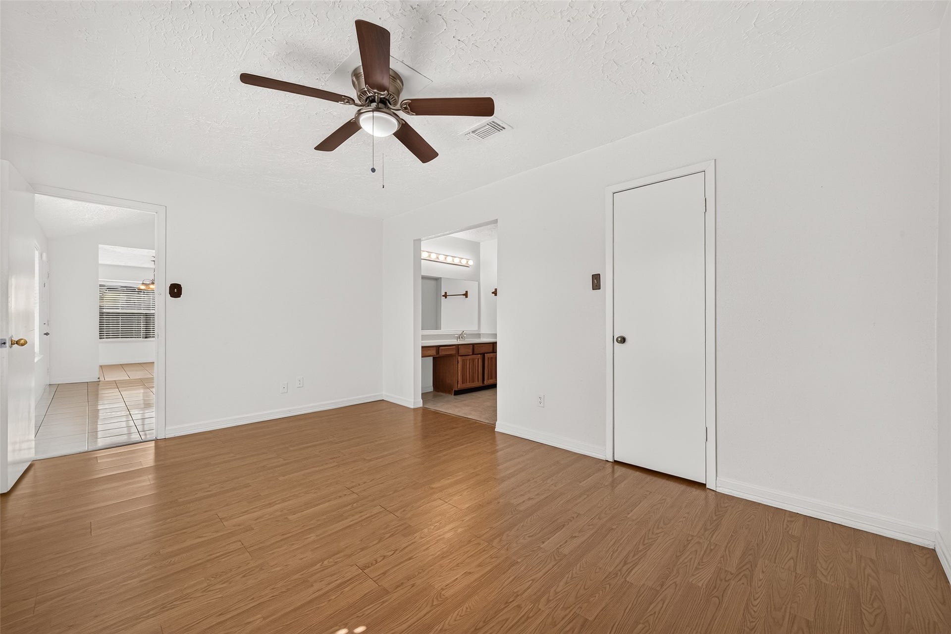2803 Fir Crest Court, Stafford, TX 77477 2803 Fir Crest Court, Stafford, TX 77477