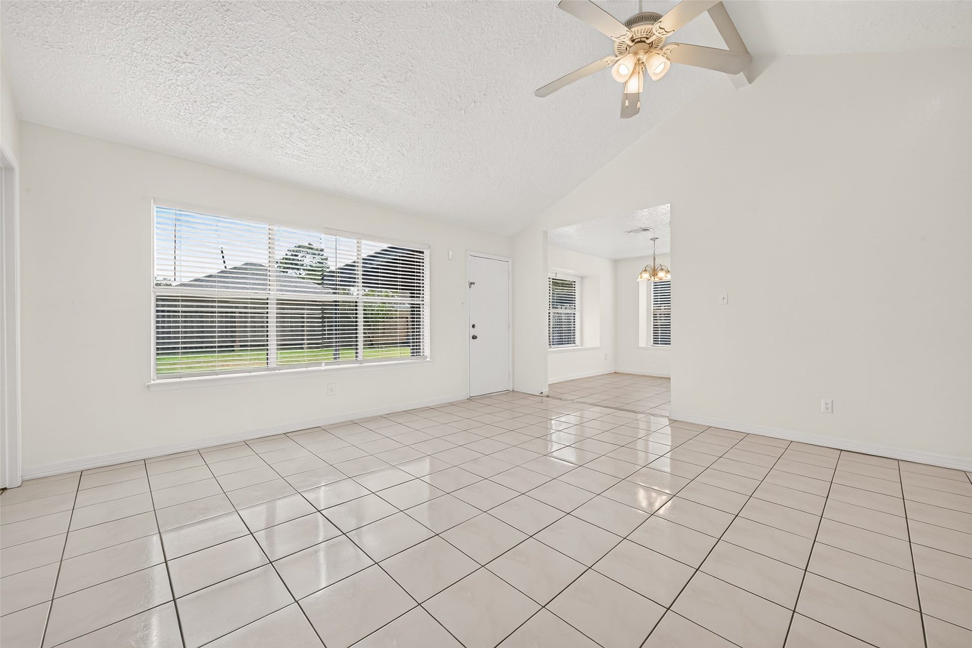 2803 Fir Crest Court, Stafford, TX 77477 2803 Fir Crest Court, Stafford, TX 77477