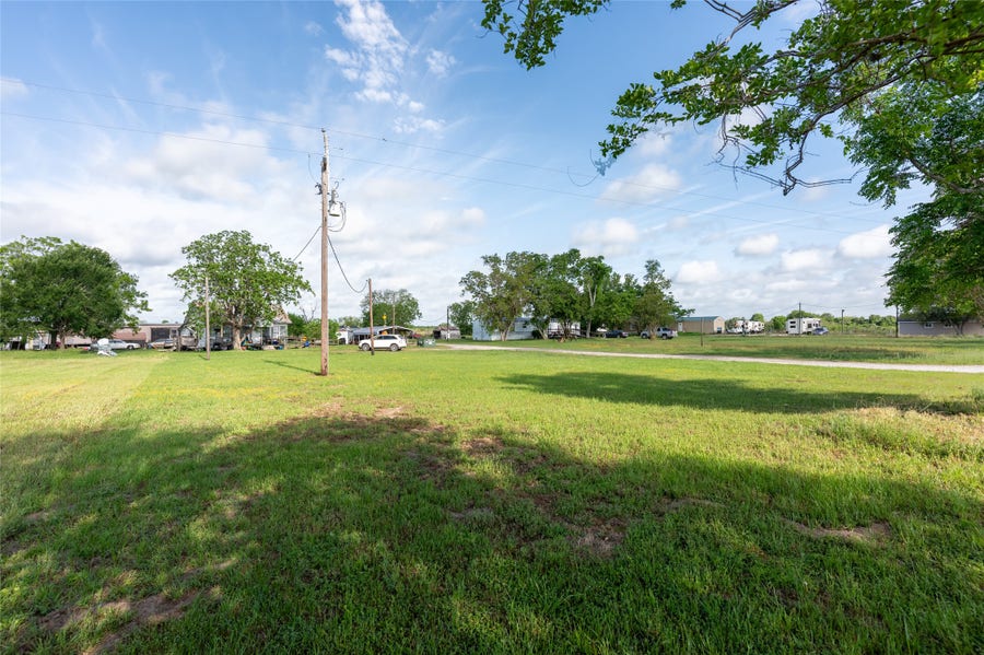 Property photo for 6936 Love Road, Fulshear, TX