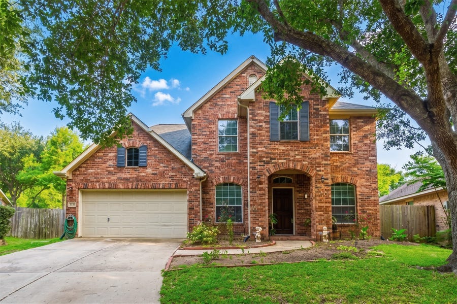 Property photo for 2403 Old River Lane, Richmond, TX