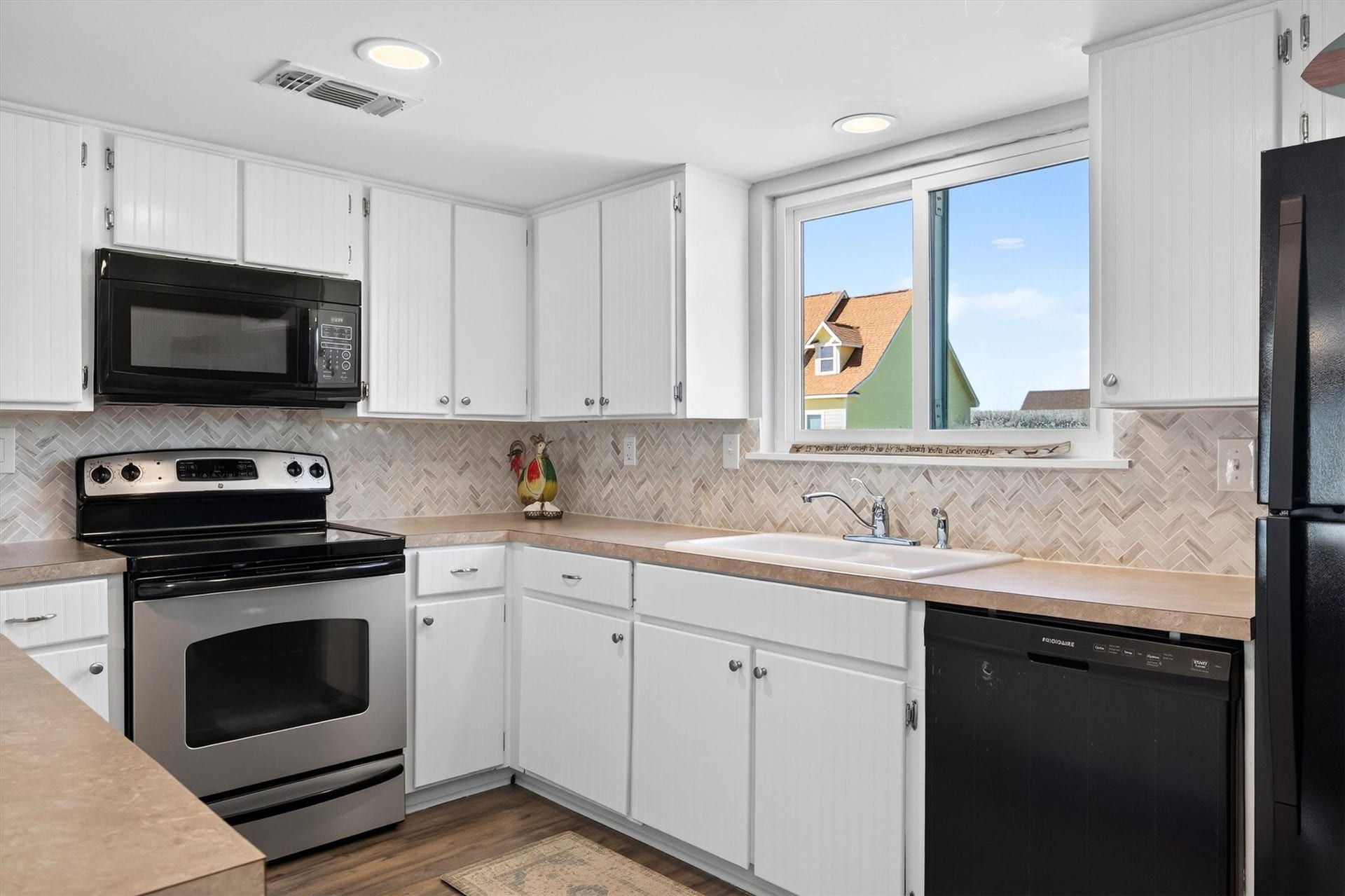 16515 John Davis Road, Jamaica Beach, TX 77554 16515 John Davis Road, Jamaica Beach, TX 77554