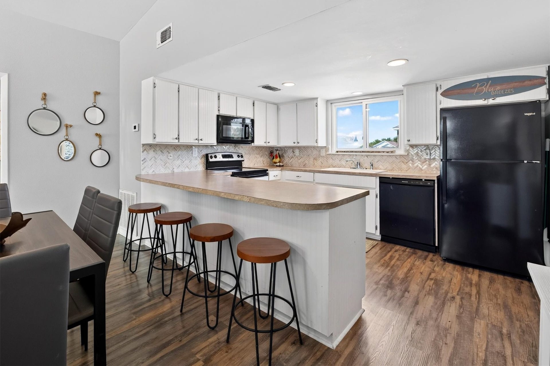 16515 John Davis Road, Jamaica Beach, TX 77554 16515 John Davis Road, Jamaica Beach, TX 77554