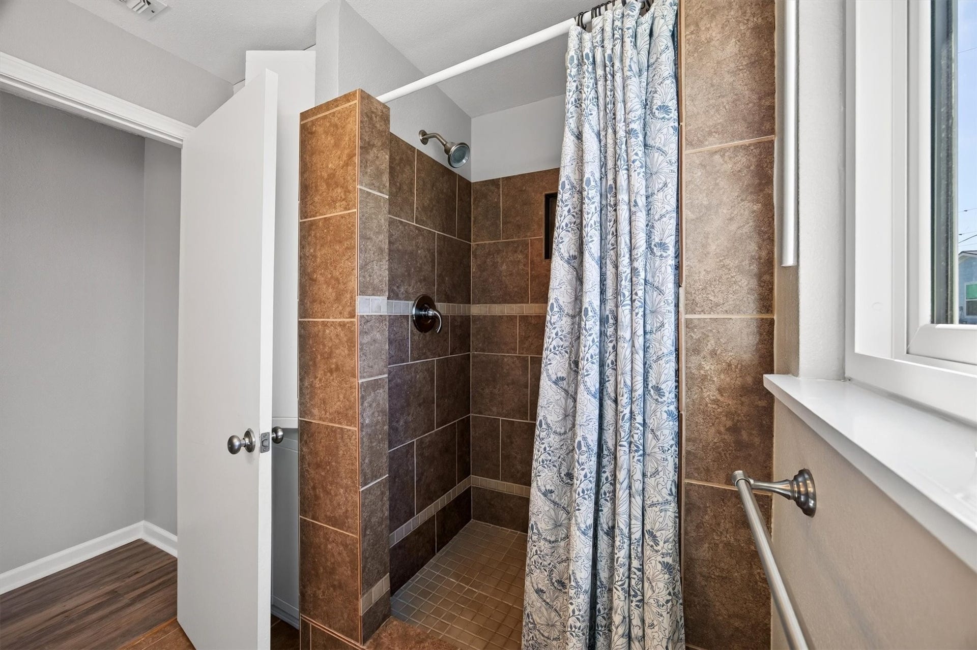 16515 John Davis Road, Jamaica Beach, TX 77554 16515 John Davis Road, Jamaica Beach, TX 77554