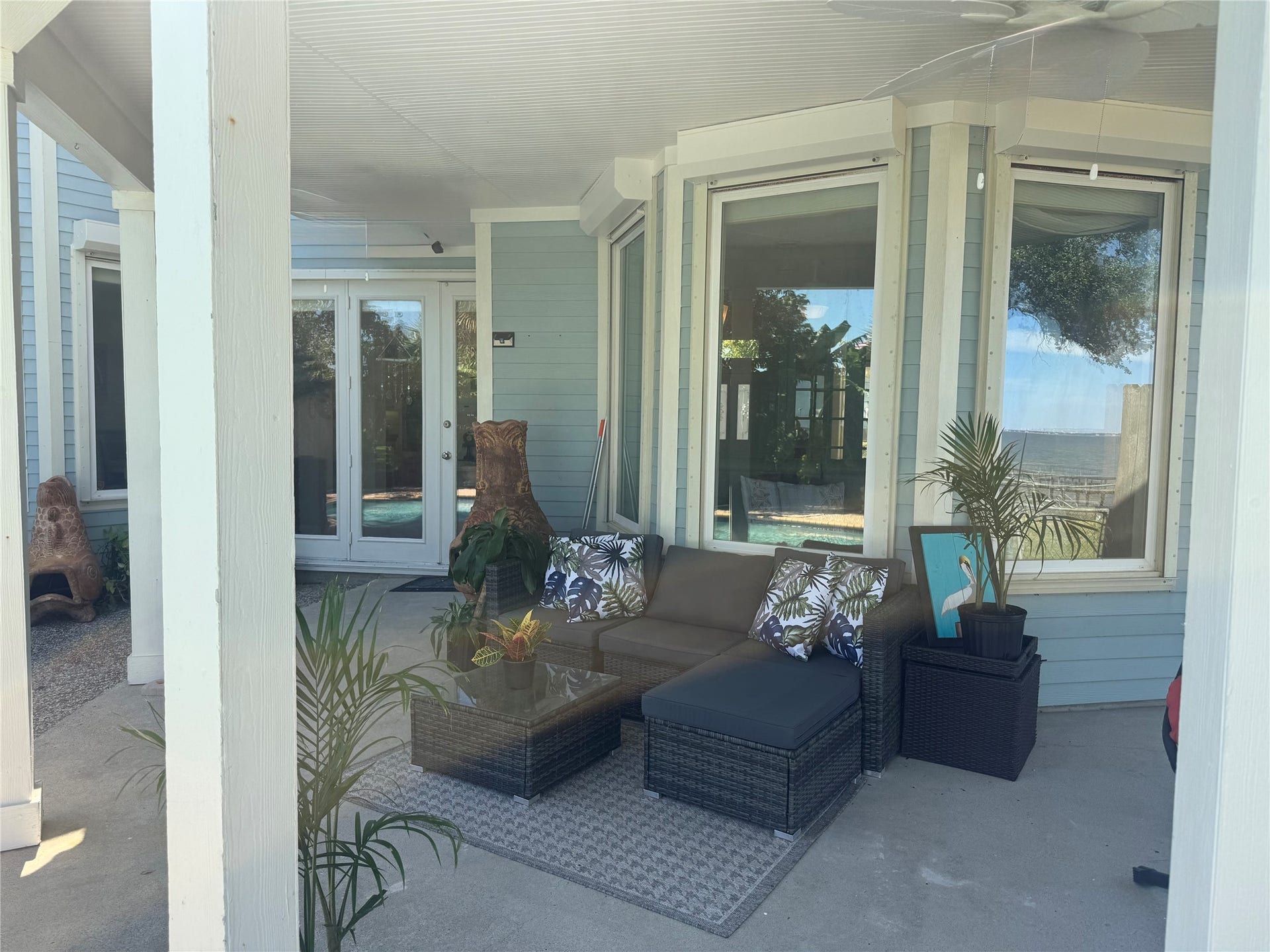 4715 W Bayshore Drive, Bacliff, TX 77518 Plenty of covered outdoor living space.
