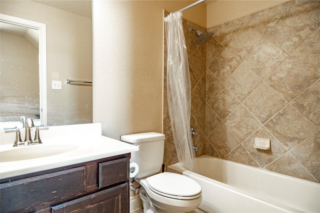 10827 Naburn Gate, Richmond, TX 77407 10827 Naburn Gate, Richmond, TX 77407