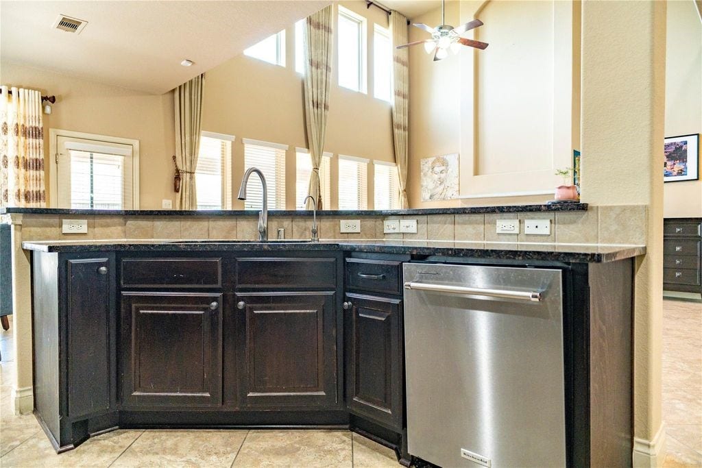 10827 Naburn Gate, Richmond, TX 77407 10827 Naburn Gate, Richmond, TX 77407