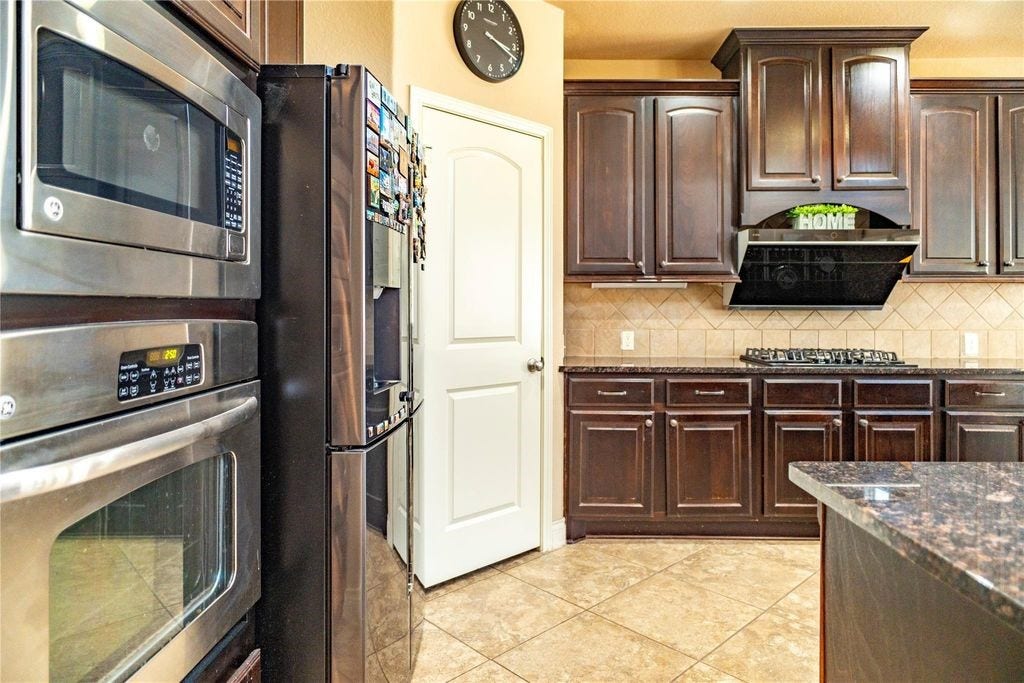 10827 Naburn Gate, Richmond, TX 77407 10827 Naburn Gate, Richmond, TX 77407