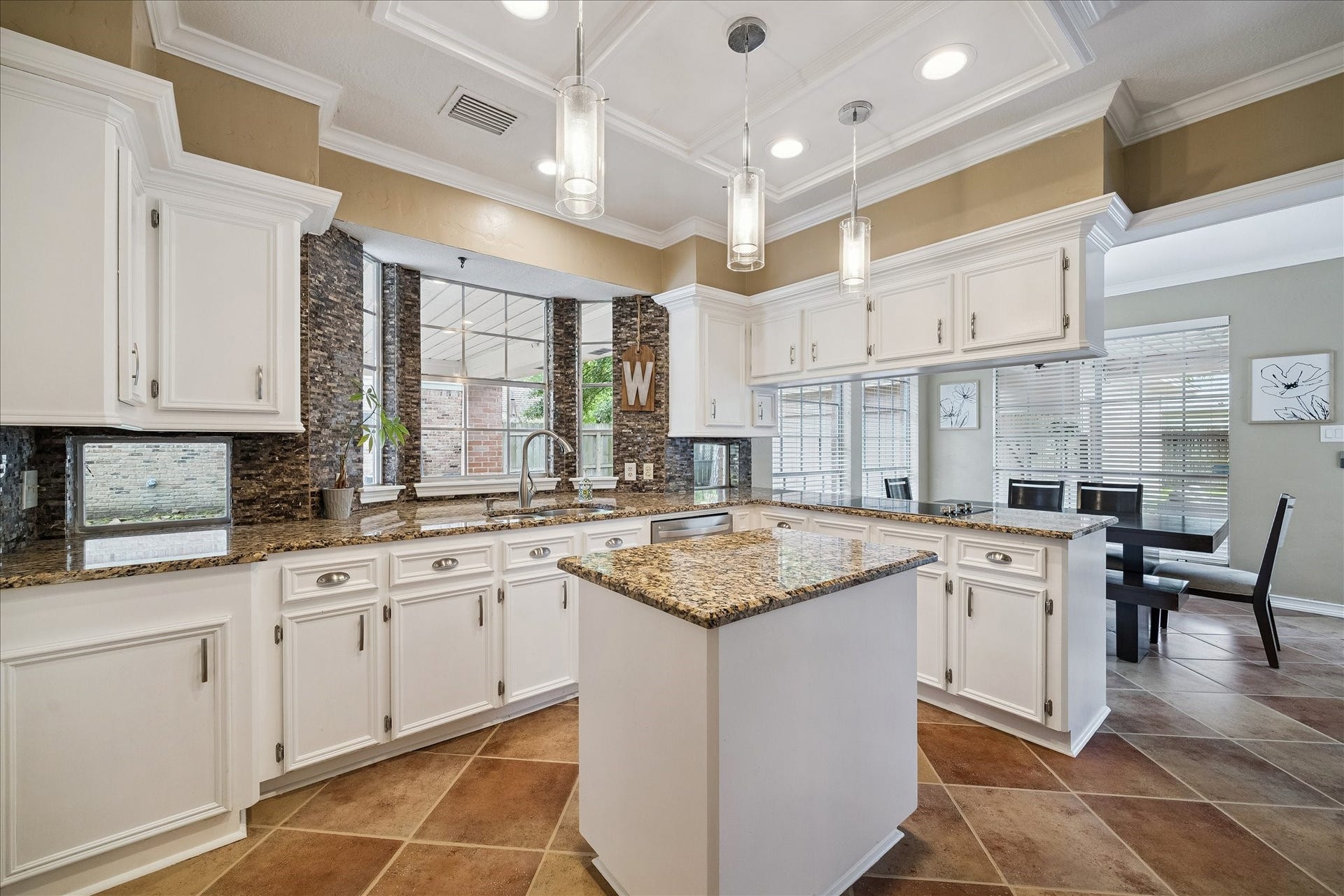 2919 Forest Garden Drive, Kingwood, TX 77345 2919 Forest Garden Drive, Kingwood, TX 77345