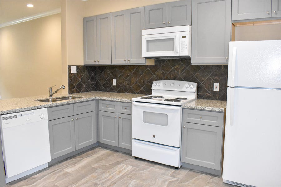 Property photo for 4702 11th, Bacliff, TX