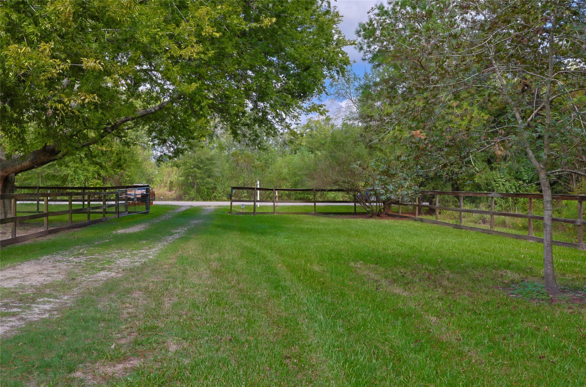 4110 Sherri Lane, Crosby, TX 77532 4110 Sherri Lane, Crosby, TX 77532