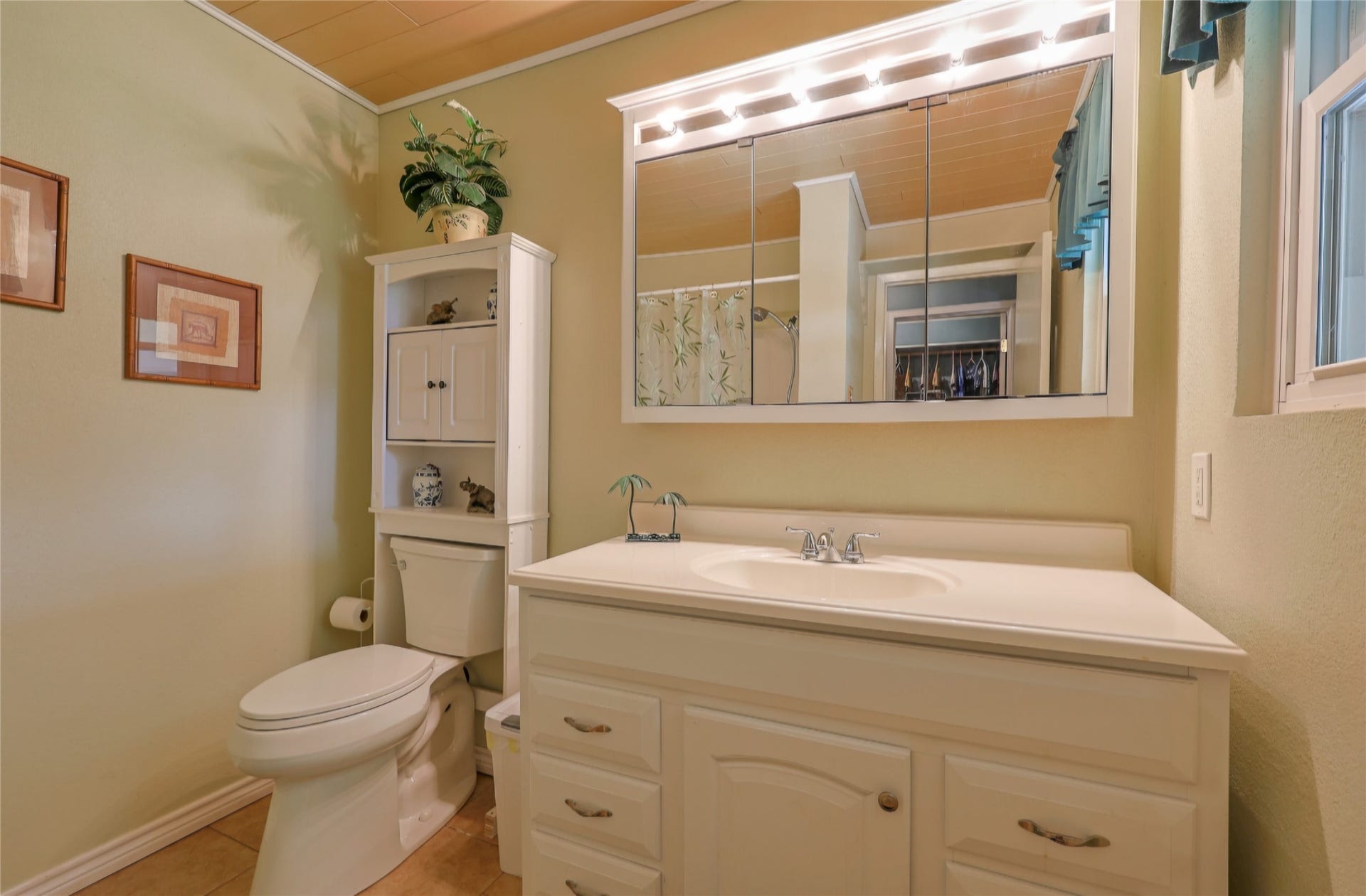 4110 Sherri Lane, Crosby, TX 77532 4110 Sherri Lane, Crosby, TX 77532