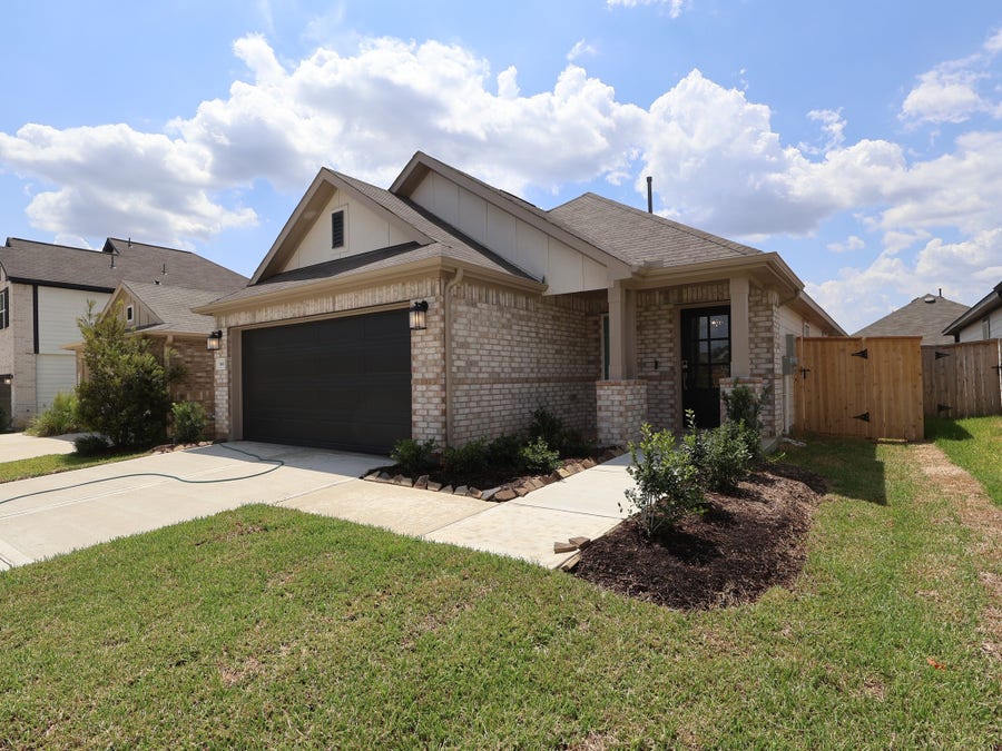 Property photo for 16834 Cockspur Hawthorn Lane, New Caney, TX