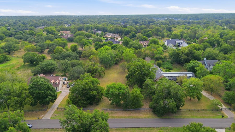 Property photo for 5310 Harris Woods Trace, Fulshear, TX