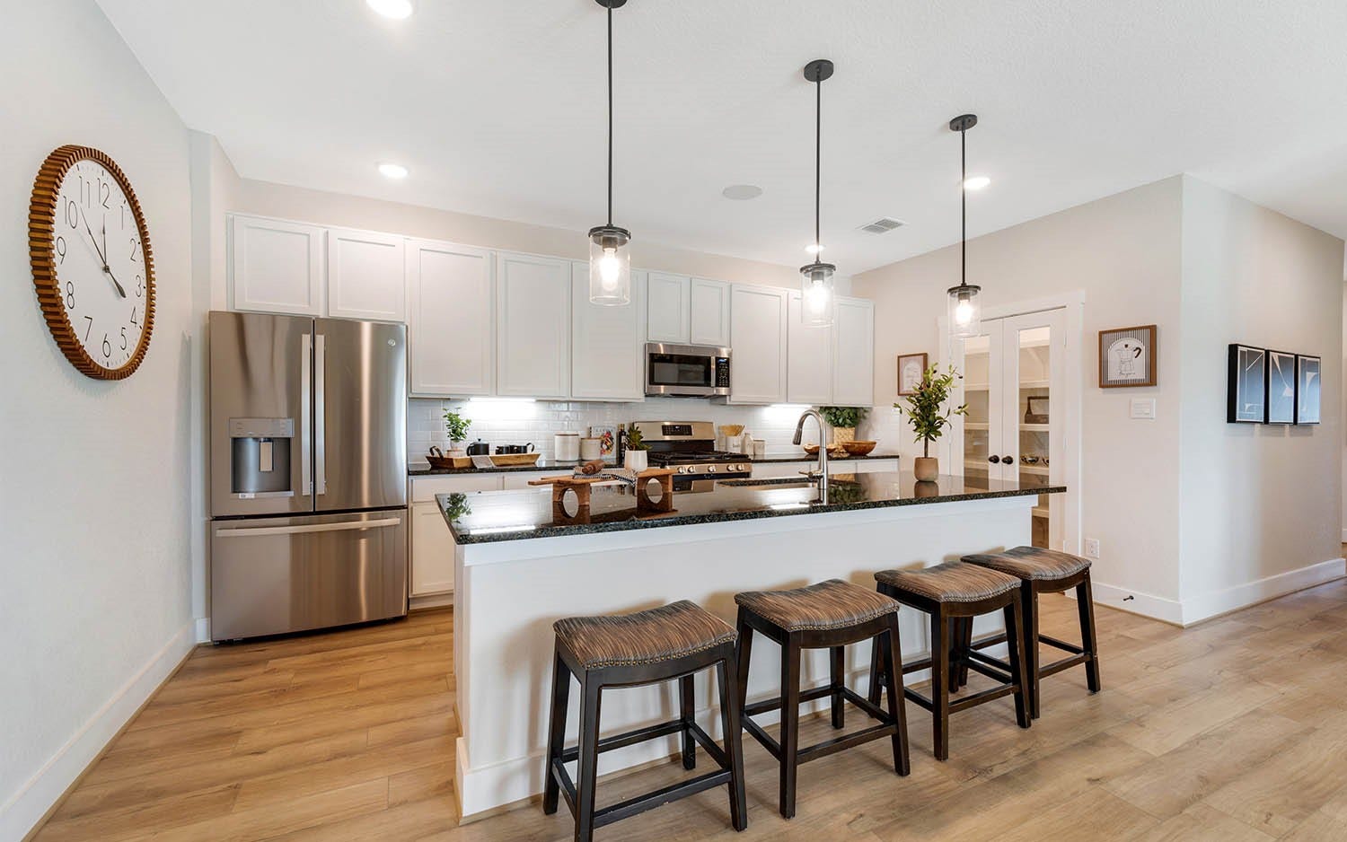 804 Red Mulberry Street, La Marque, TX 77568 804 Red Mulberry Street, La Marque, TX 77568