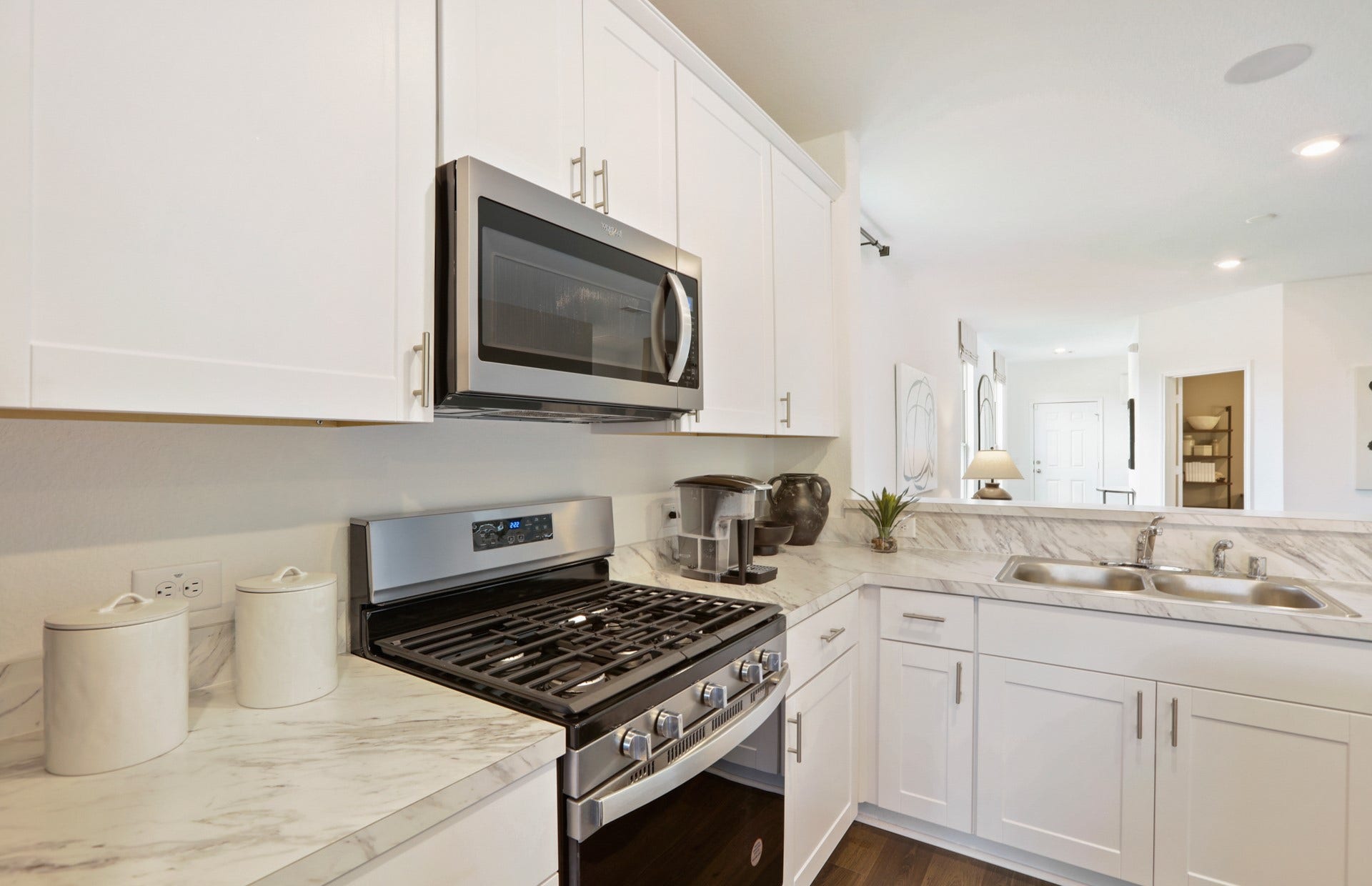 15825 Blass Valley Drive, Conroe, TX 77302 MODEL HOME images may NOT be consistent with the finished product.