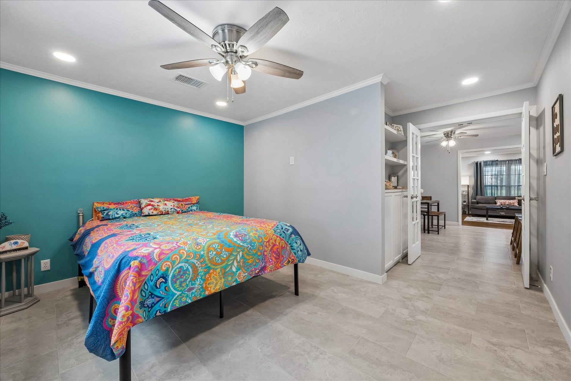 1115 25th Avenue N, Texas City, TX 77590 1115 25th Avenue N, Texas City, TX 77590
