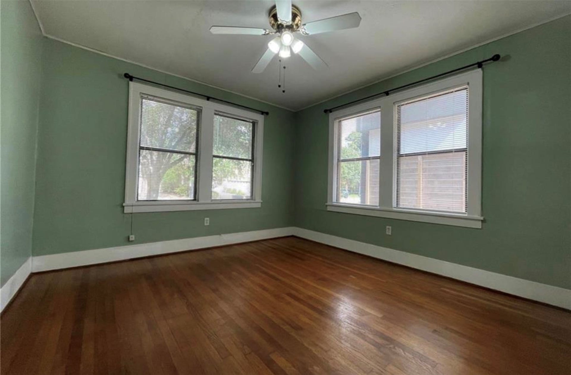 2406 Brun Street, Houston, TX 77019 2406 Brun Street, Houston, TX 77019