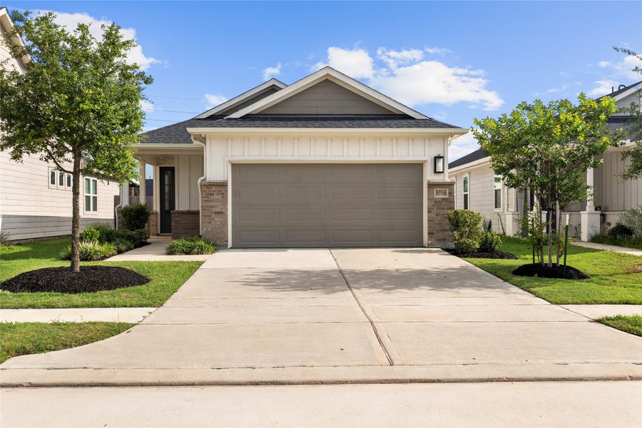Property photo for 21730 Heather Elm Drive, Cypress, TX