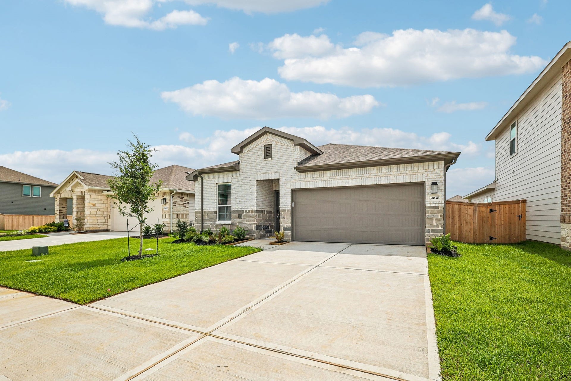 31030 De La Guerra Street, Huffman, TX 77336 31030 De La Guerra Street, Huffman, TX 77336