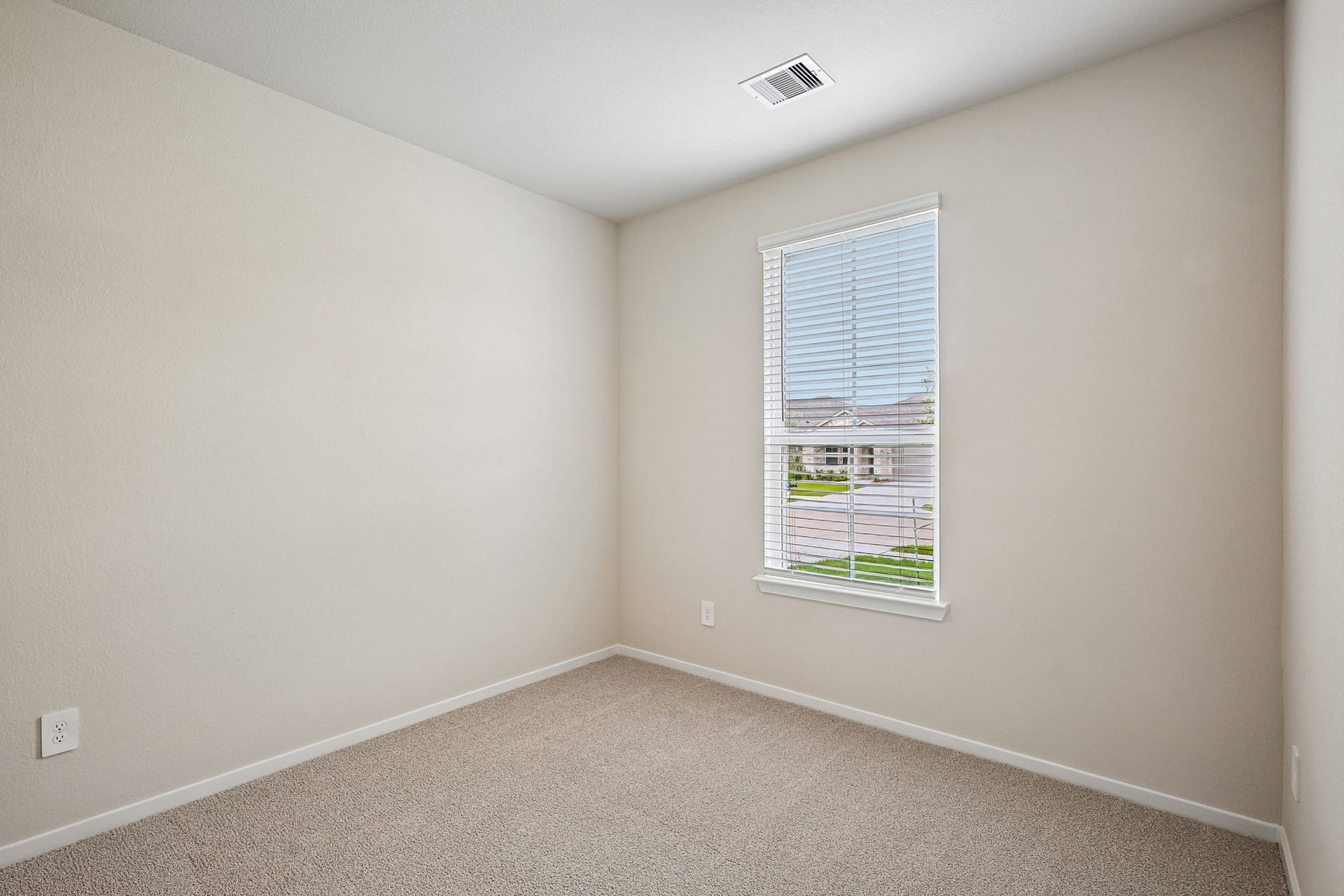 31030 De La Guerra Street, Huffman, TX 77336 31030 De La Guerra Street, Huffman, TX 77336