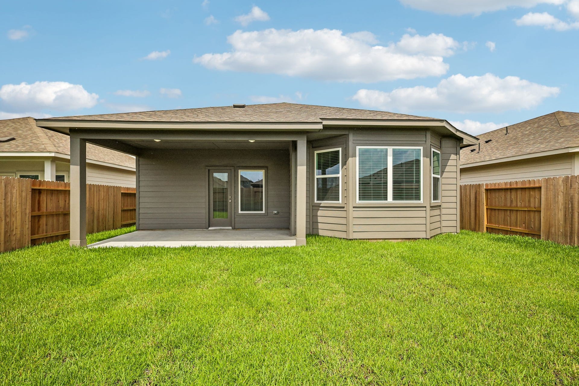 31030 De La Guerra Street, Huffman, TX 77336 31030 De La Guerra Street, Huffman, TX 77336