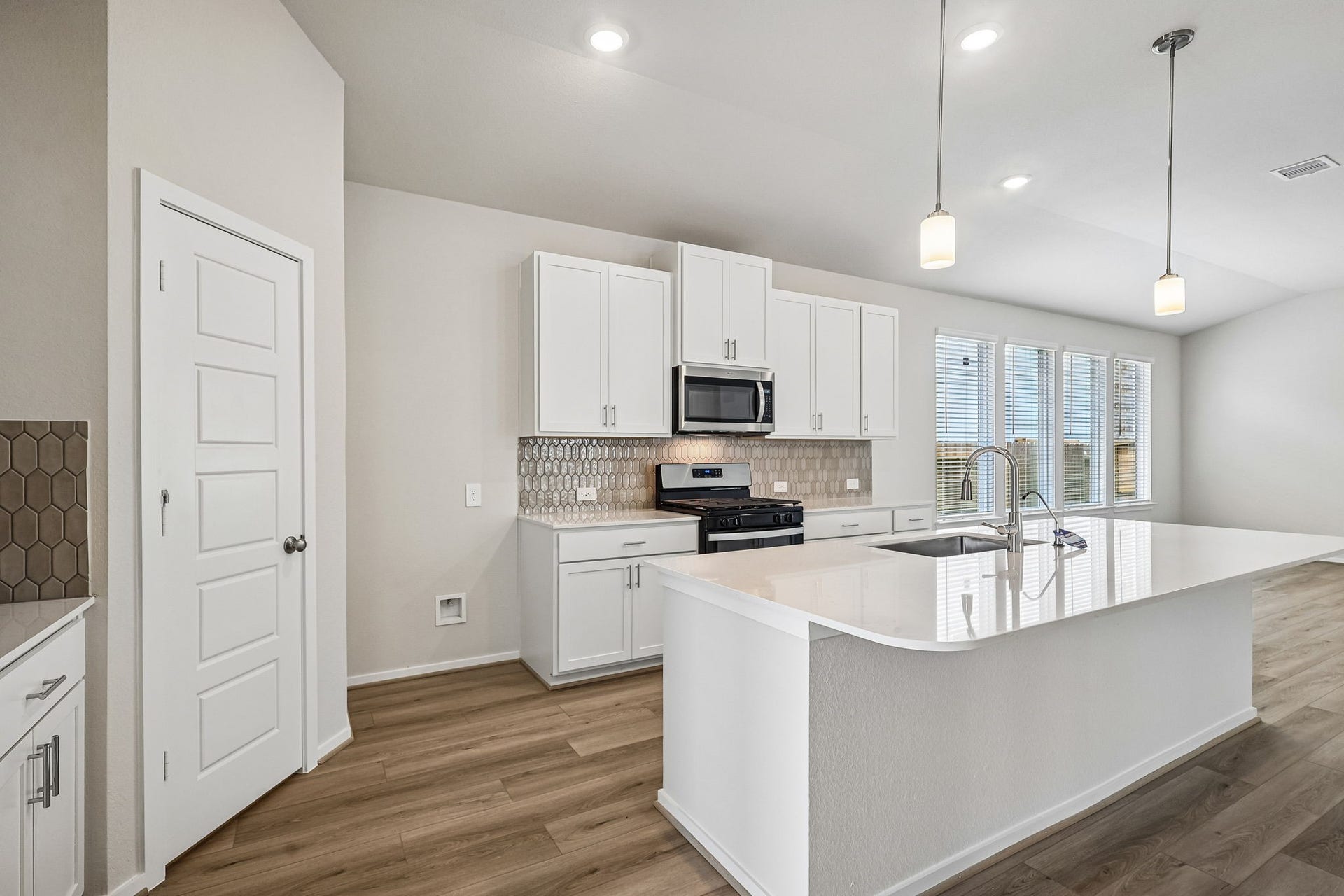 31030 De La Guerra Street, Huffman, TX 77336 31030 De La Guerra Street, Huffman, TX 77336