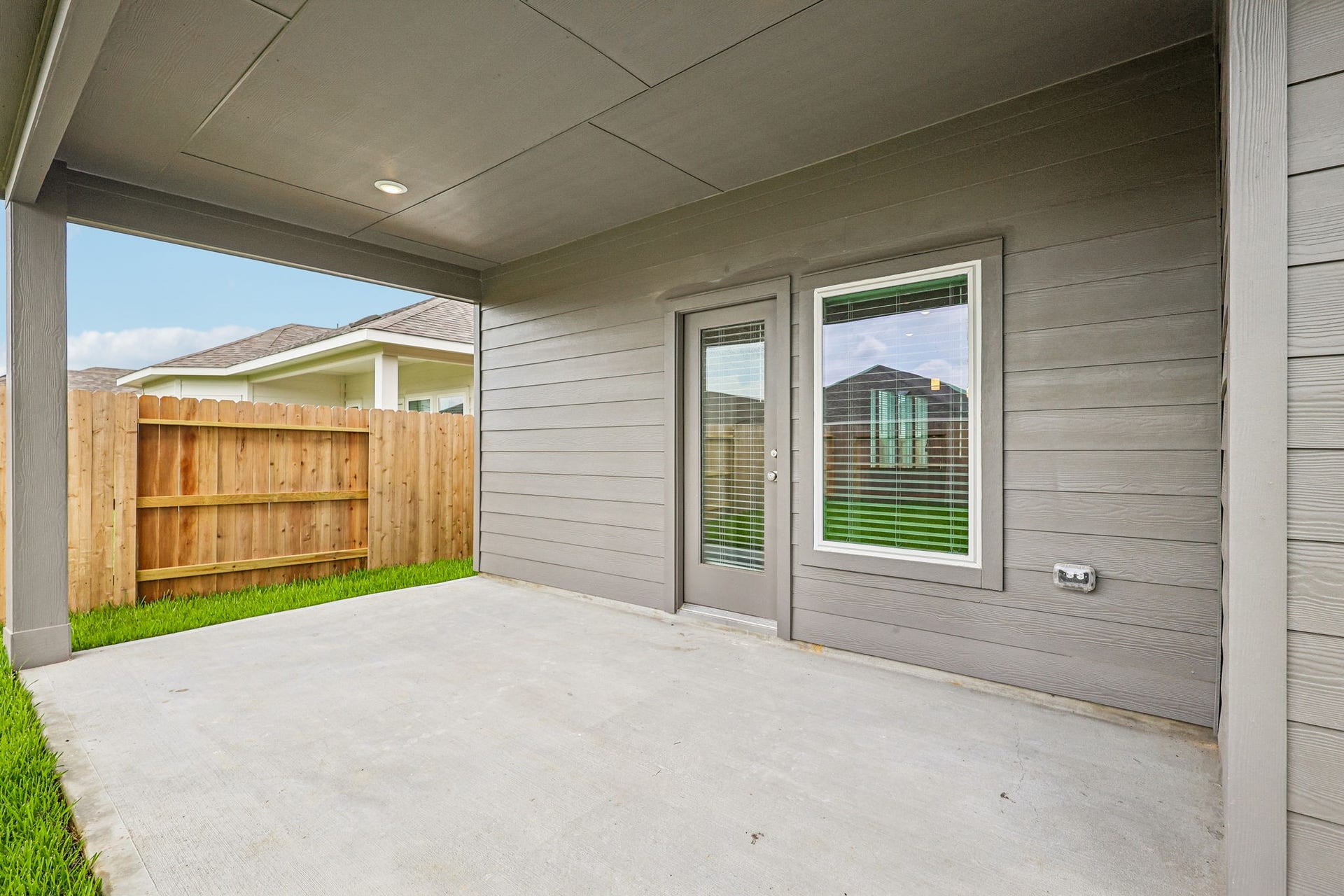31030 De La Guerra Street, Huffman, TX 77336 31030 De La Guerra Street, Huffman, TX 77336