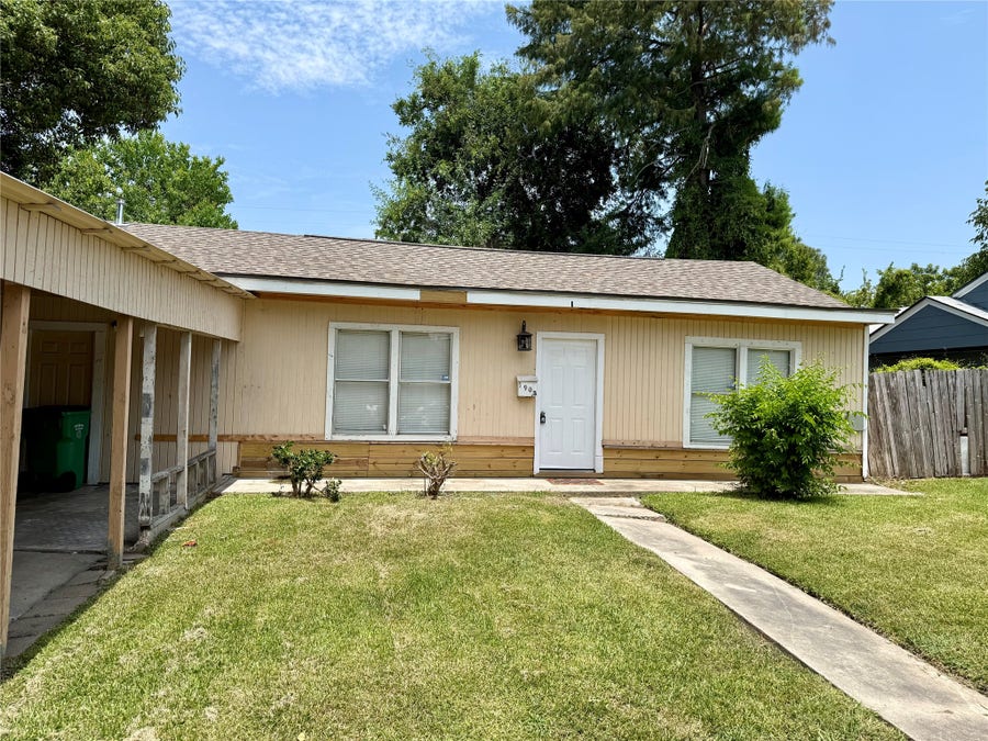 Property photo for 1908 Oregon Street, Baytown, TX