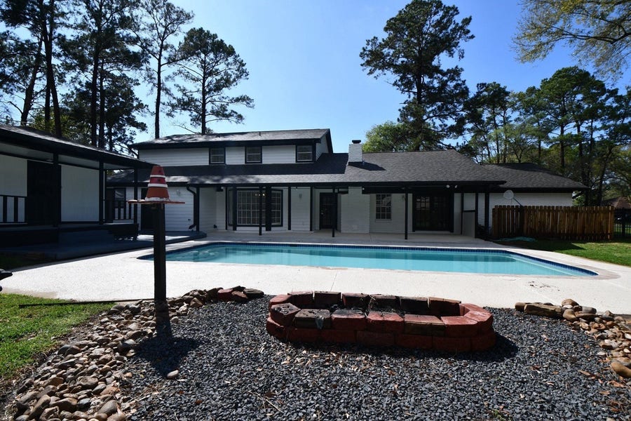 Property photo for 11534 Oak Valley Drive, Houston, TX