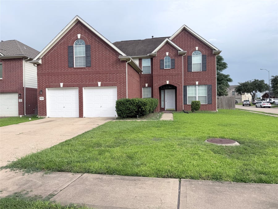 Property photo for 17407 S Sienna Cove Lane, Houston, TX