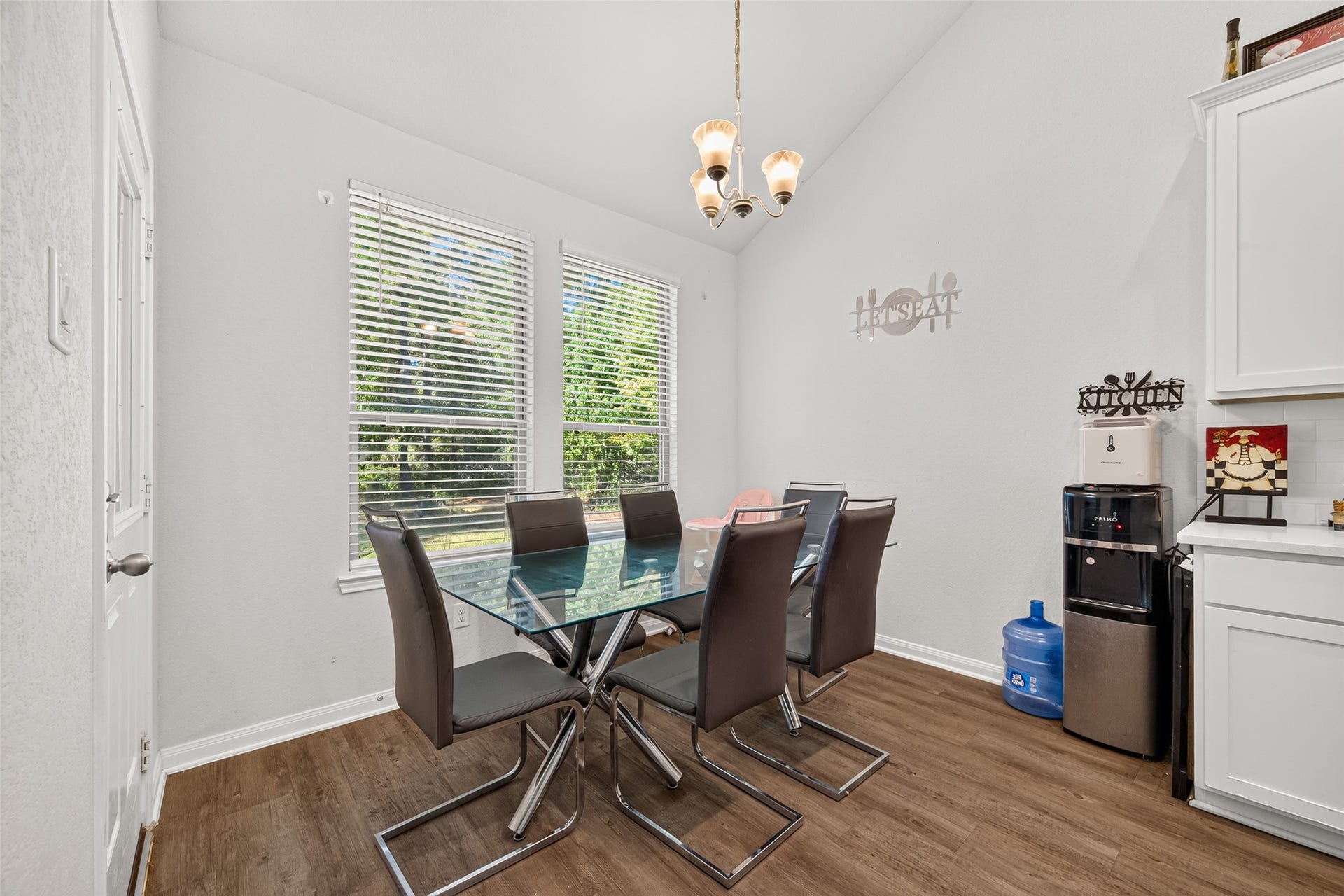 9689 Waller Street, Conroe, TX 77303 9689 Waller Street, Conroe, TX 77303
