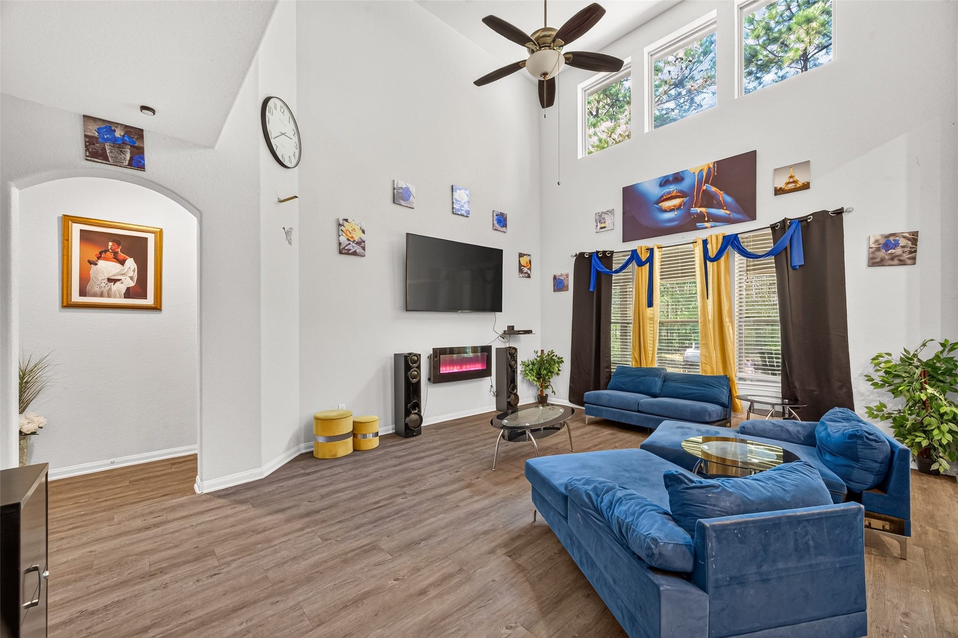 9689 Waller Street, Conroe, TX 77303 9689 Waller Street, Conroe, TX 77303