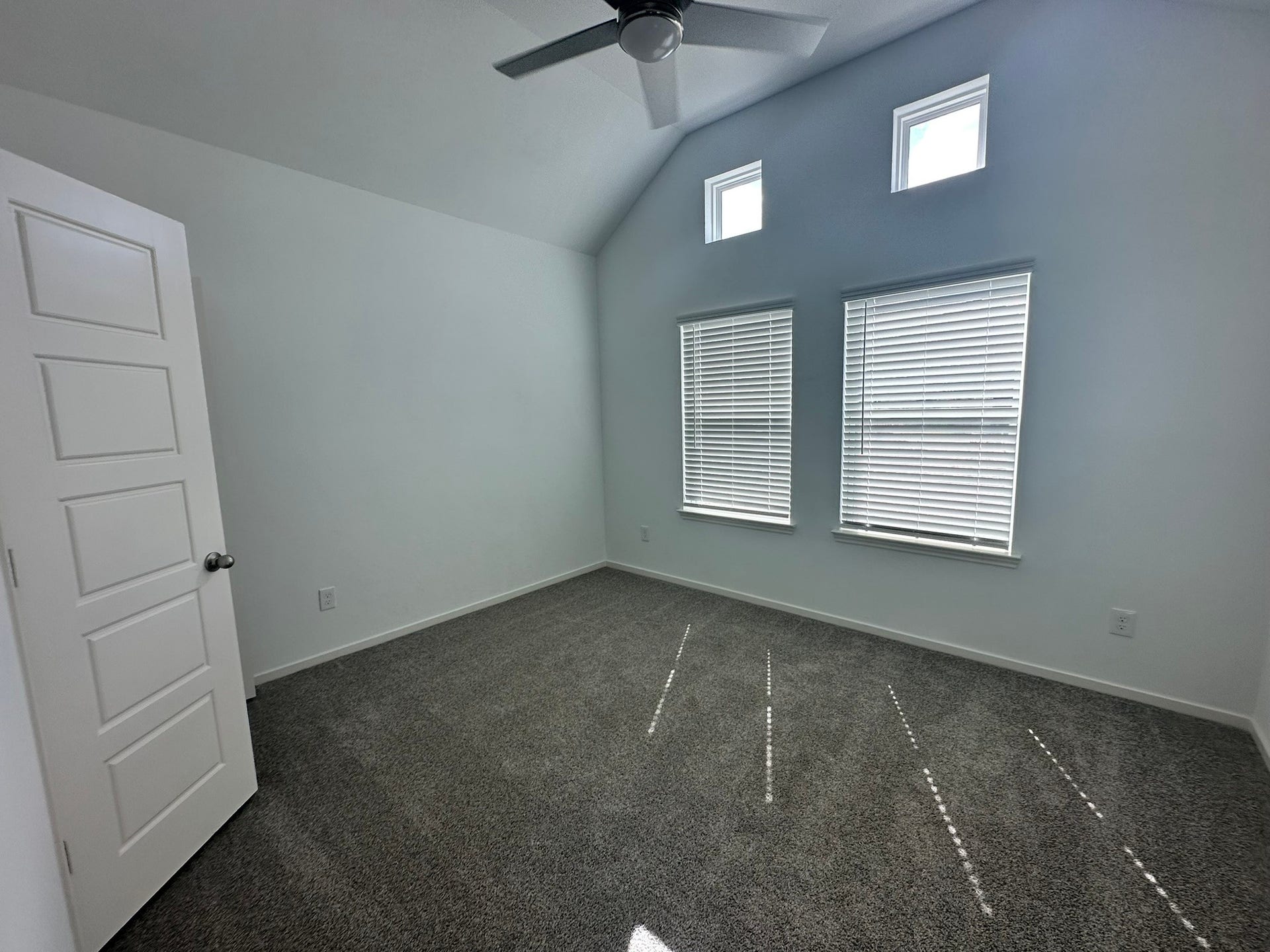 2506 Caspian Creek Lane, Iowa Colony, TX 77583