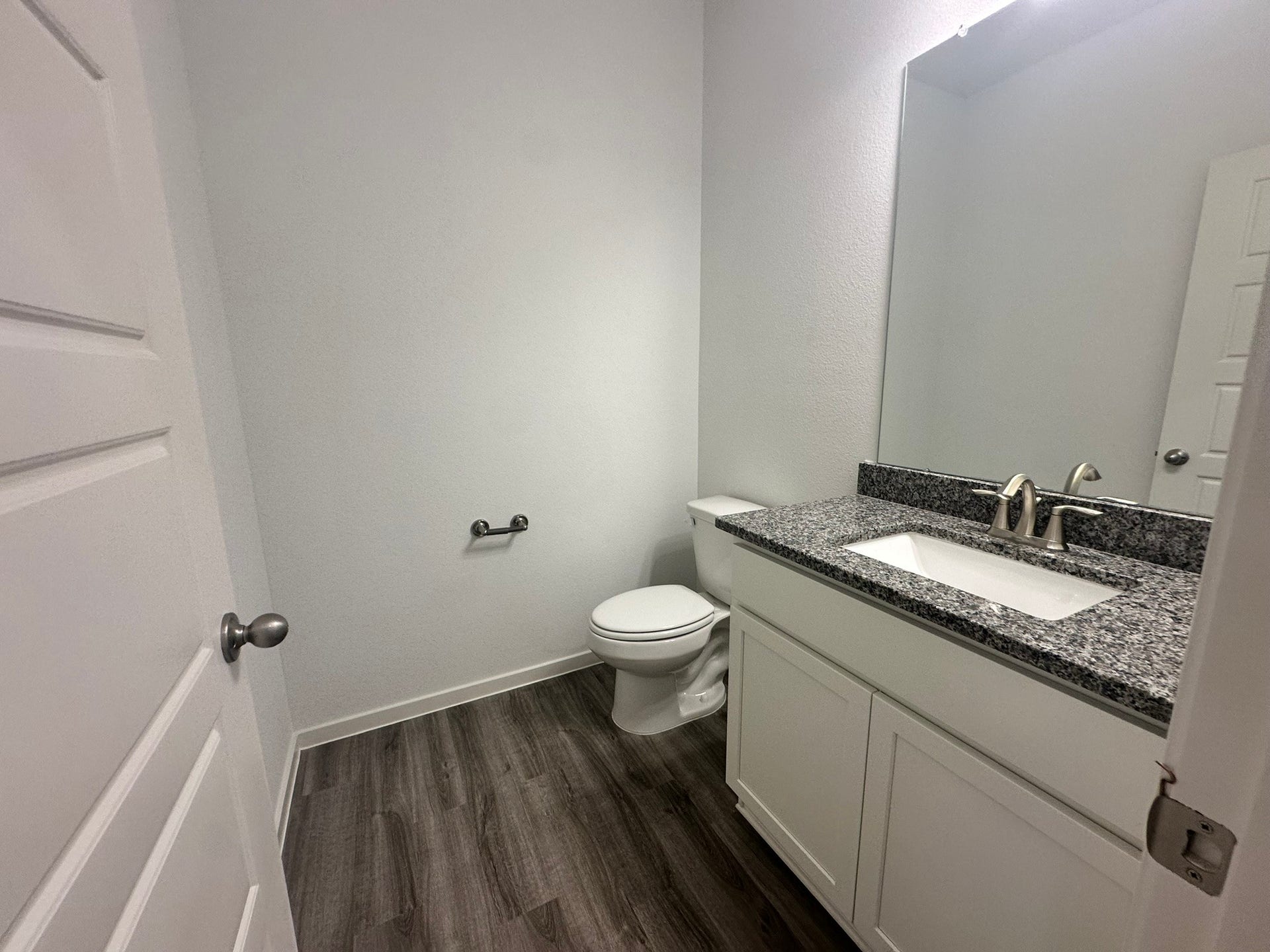 2506 Caspian Creek Lane, Iowa Colony, TX 77583