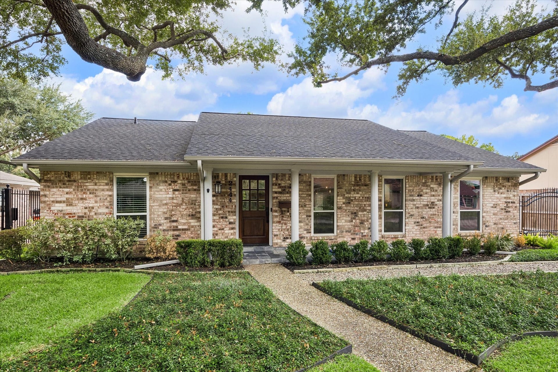2444 Brookmere Drive, Houston, TX 77008 2444 Brookmere Drive, Houston, TX 77008