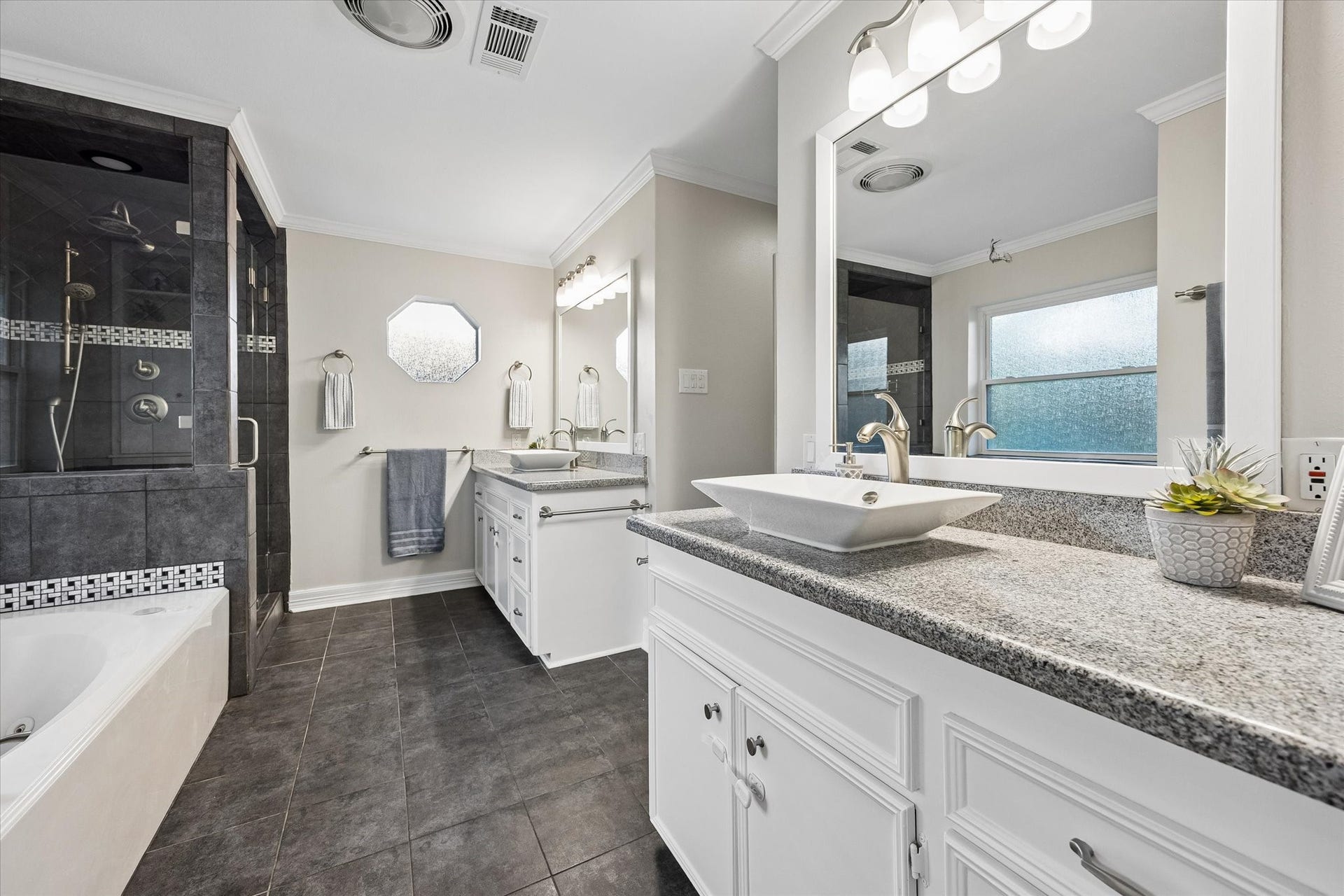 2444 Brookmere Drive, Houston, TX 77008 2444 Brookmere Drive, Houston, TX 77008