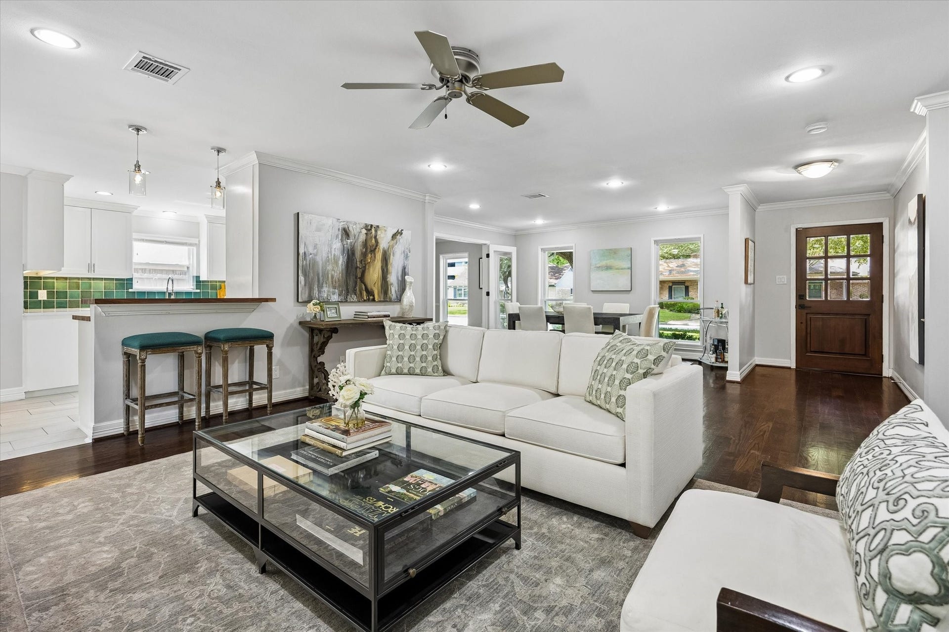 2444 Brookmere Drive, Houston, TX 77008 2444 Brookmere Drive, Houston, TX 77008