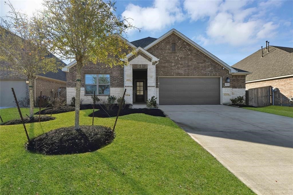 18934 Arnold Creek Lane, New Caney, TX 77357 18934 Arnold Creek Lane, New Caney, TX 77357