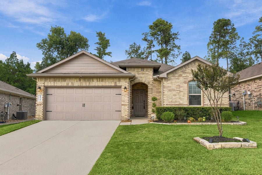 Property photo for 11742 Bari Reef Lane, Conroe, TX