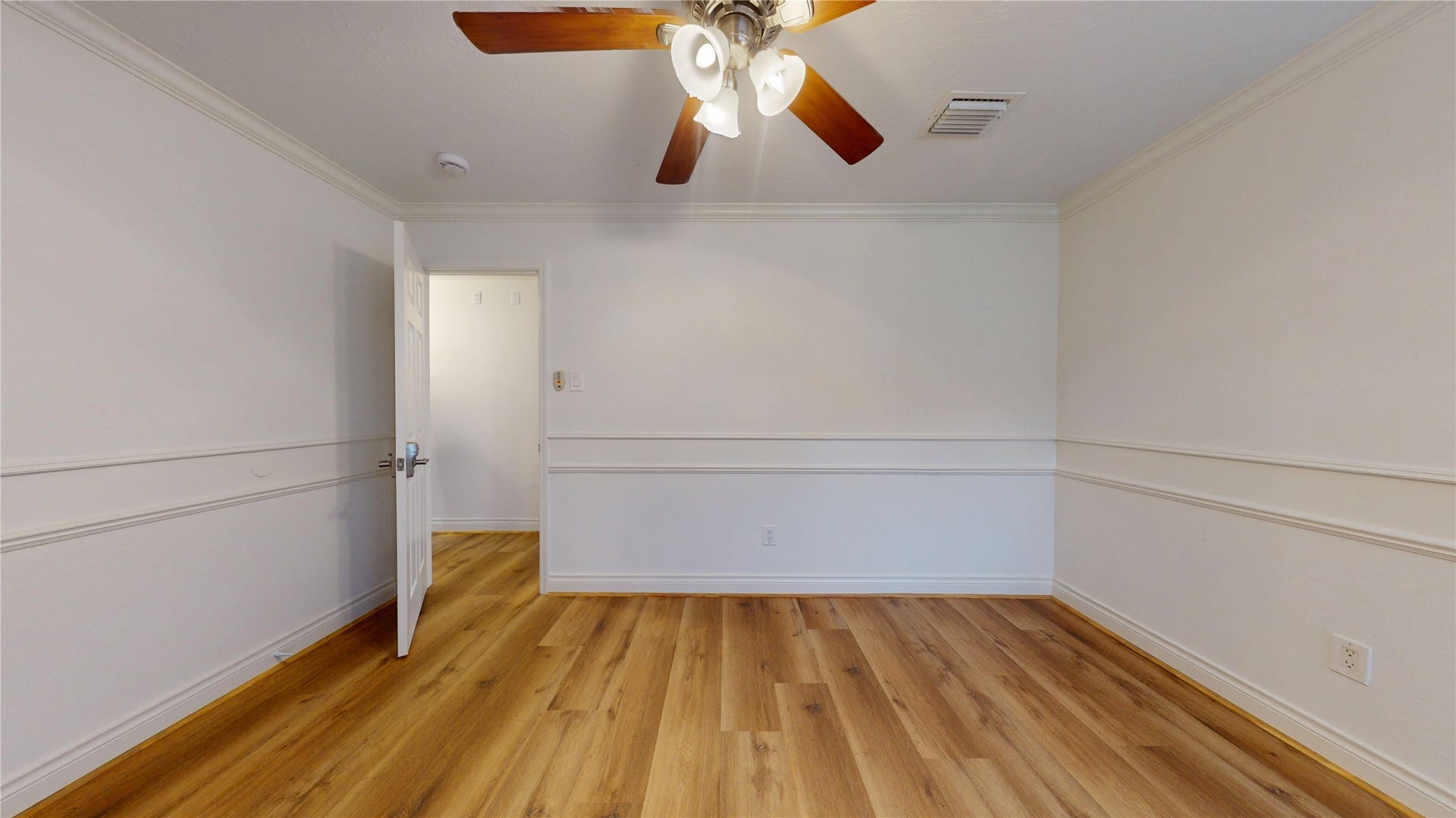 16418 Rainbow Lake Road, Houston, TX 77095
