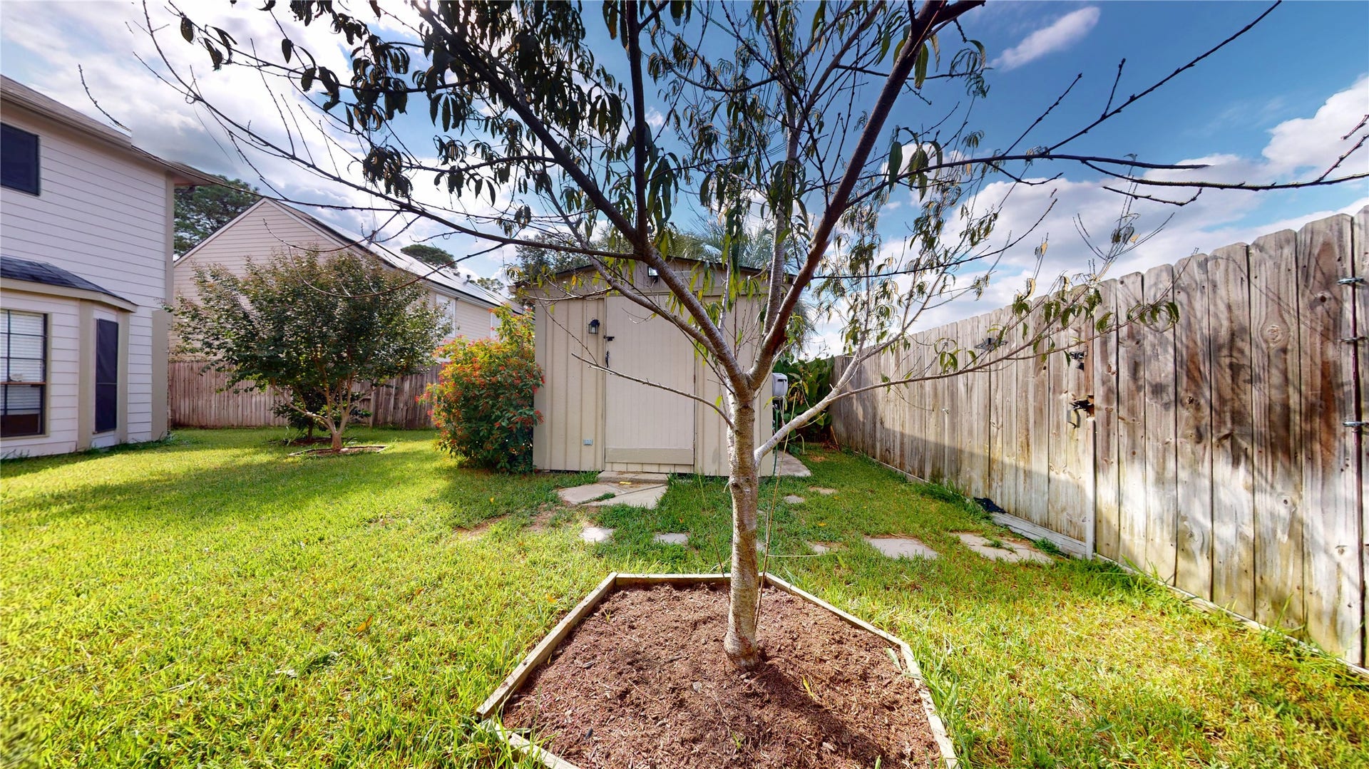 16418 Rainbow Lake Road, Houston, TX 77095