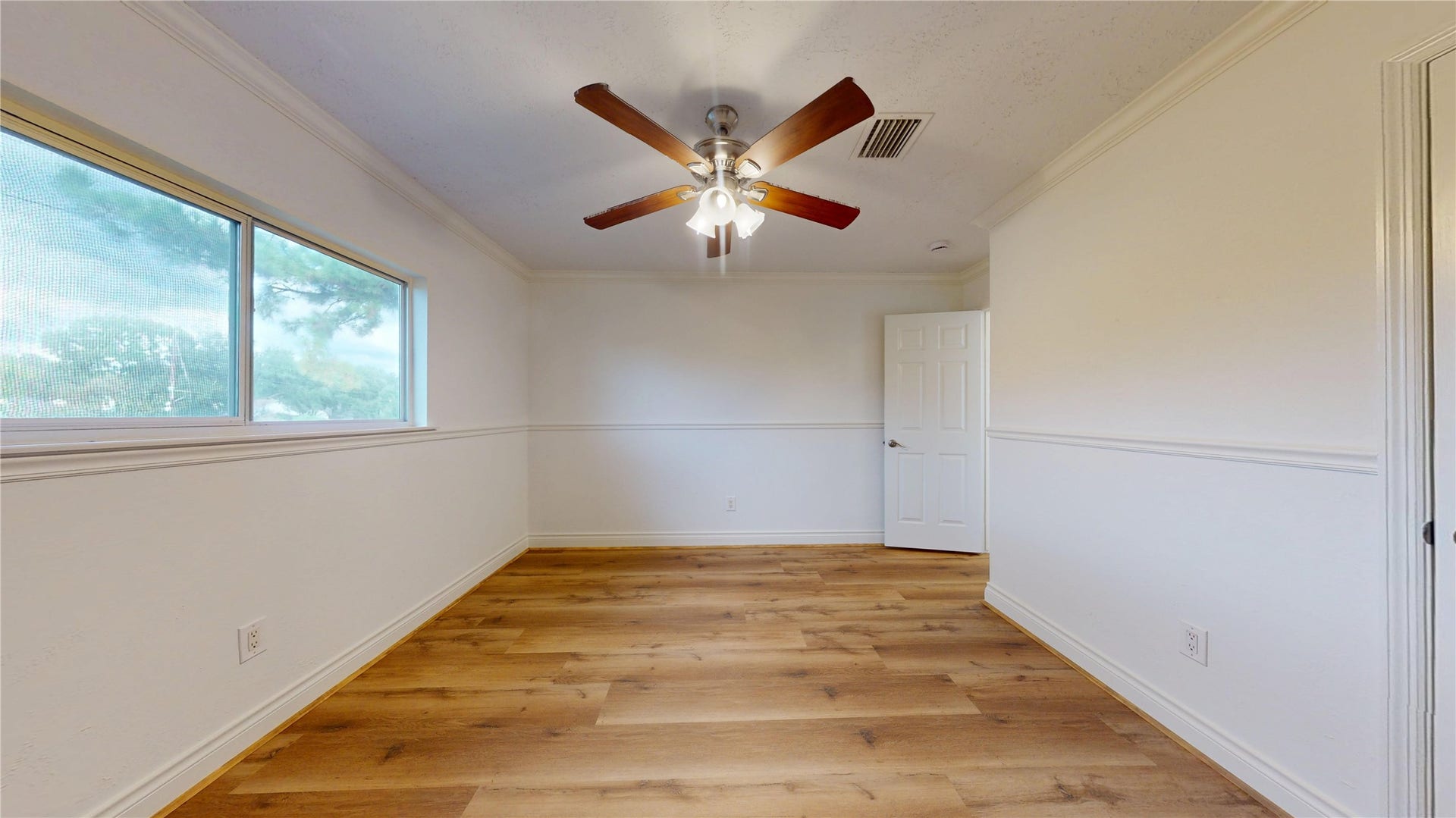 16418 Rainbow Lake Road, Houston, TX 77095