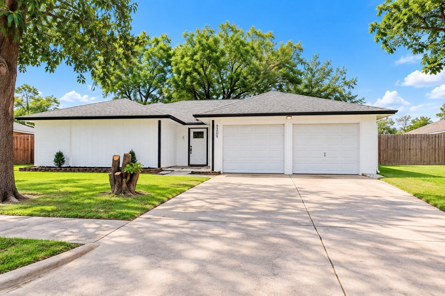 Welcome to 9206 Beckenham Dr!
