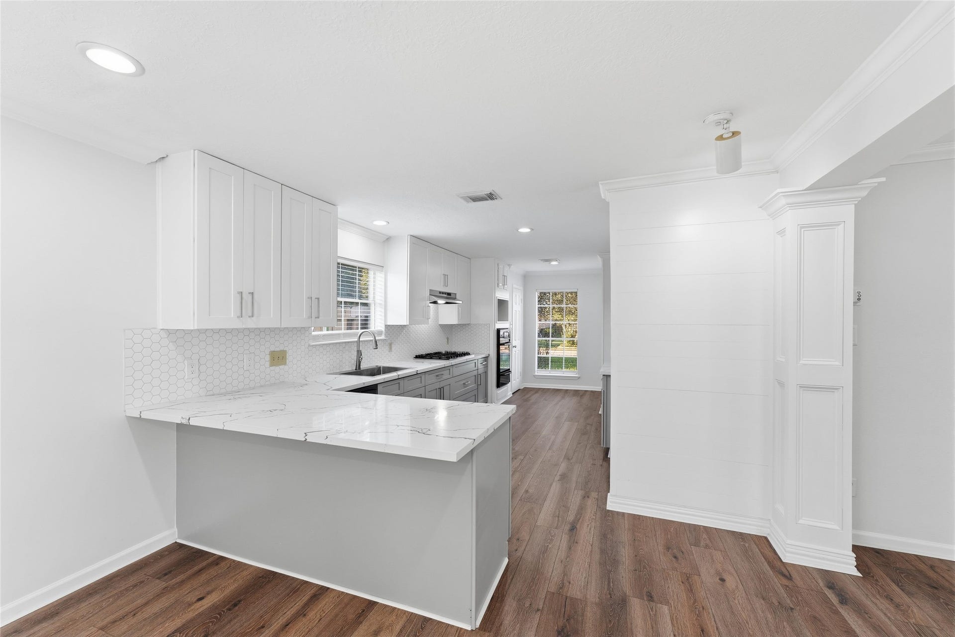 1114 Bayou Bend Drive, Deer Park, TX 77536 1114 Bayou Bend Drive, Deer Park, TX 77536