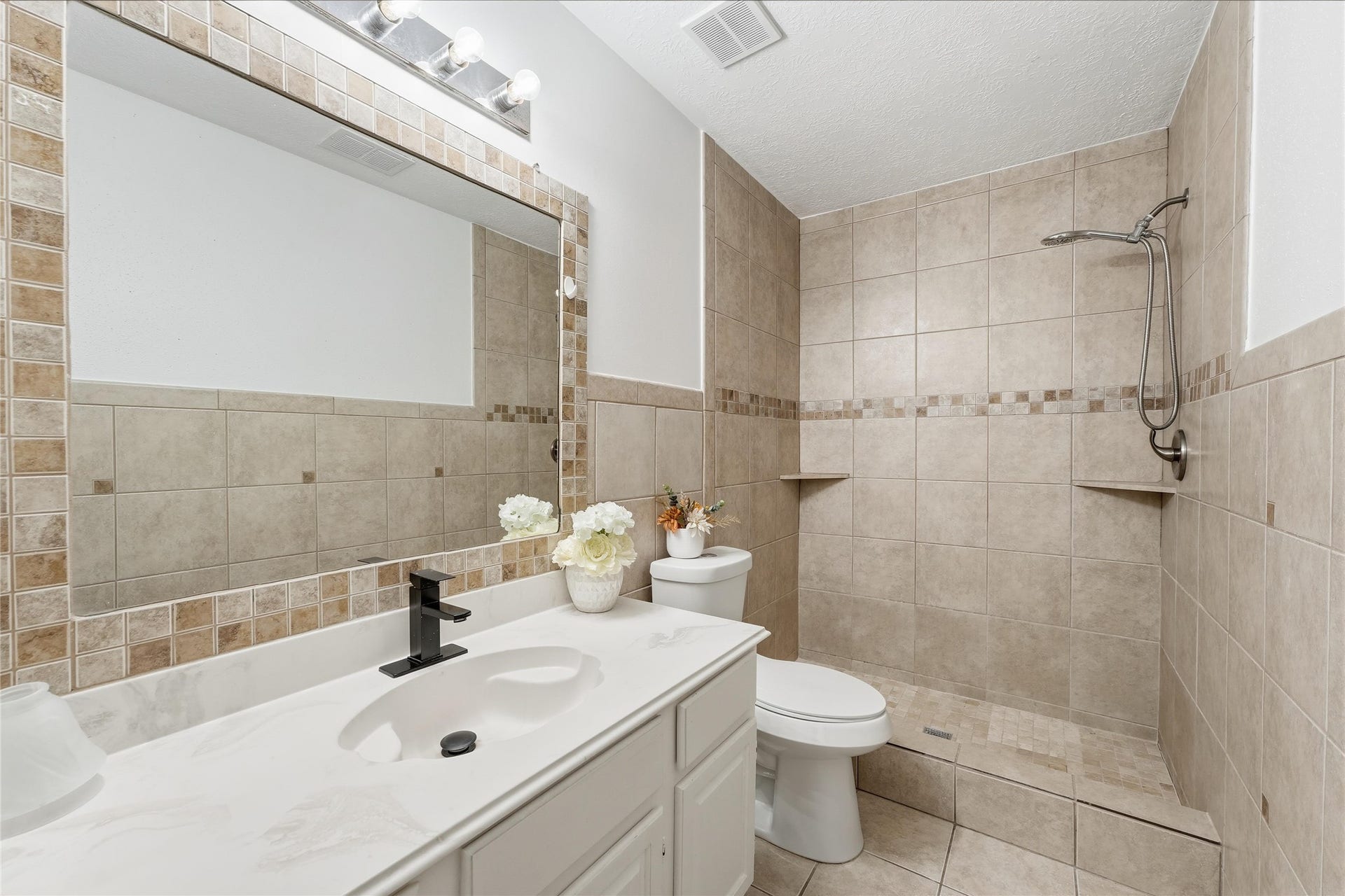 1114 Bayou Bend Drive, Deer Park, TX 77536 1114 Bayou Bend Drive, Deer Park, TX 77536