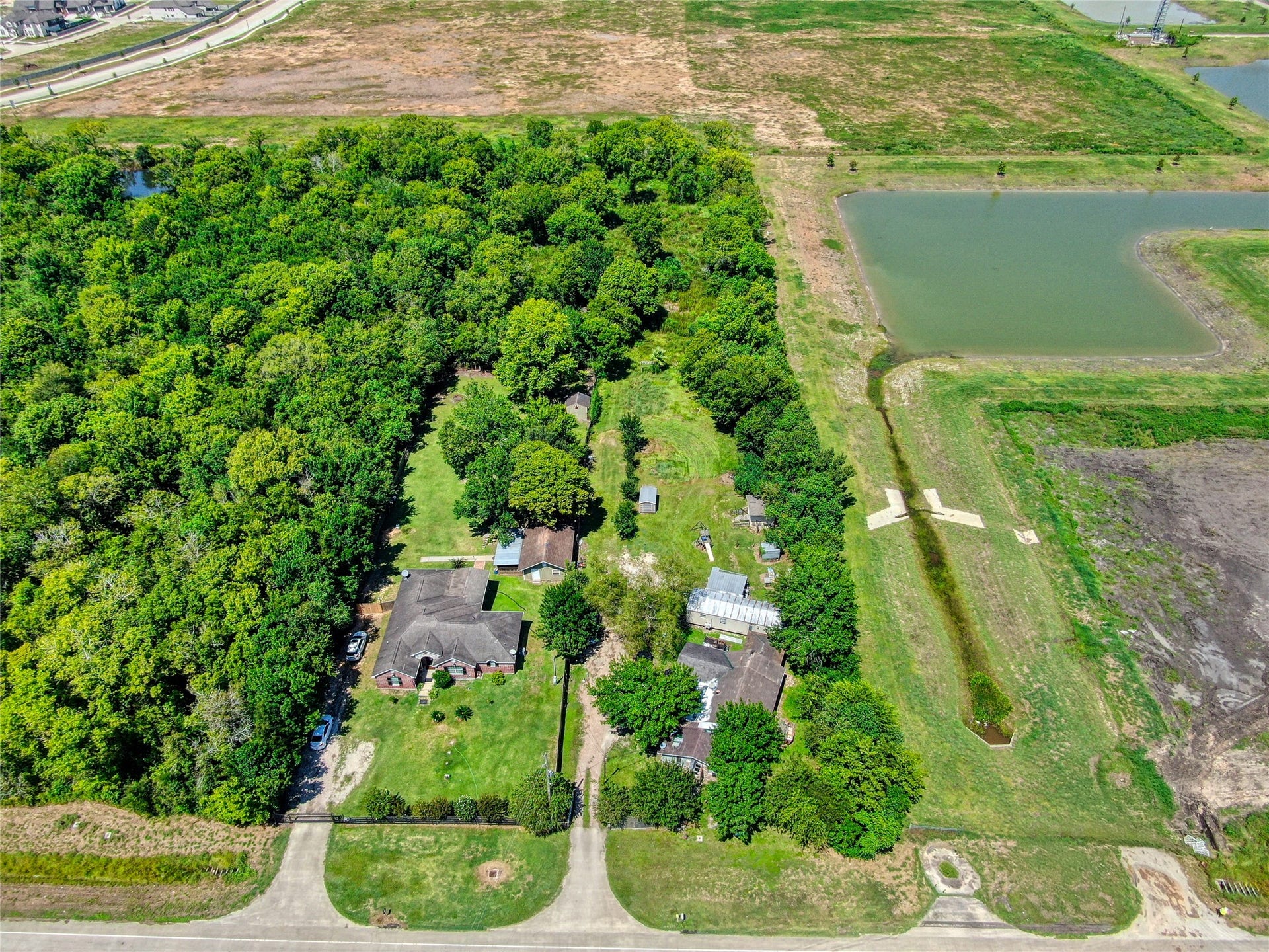 3645 County Road 58, Manvel, TX 77578 3645 County Road 58, Manvel, TX 77578