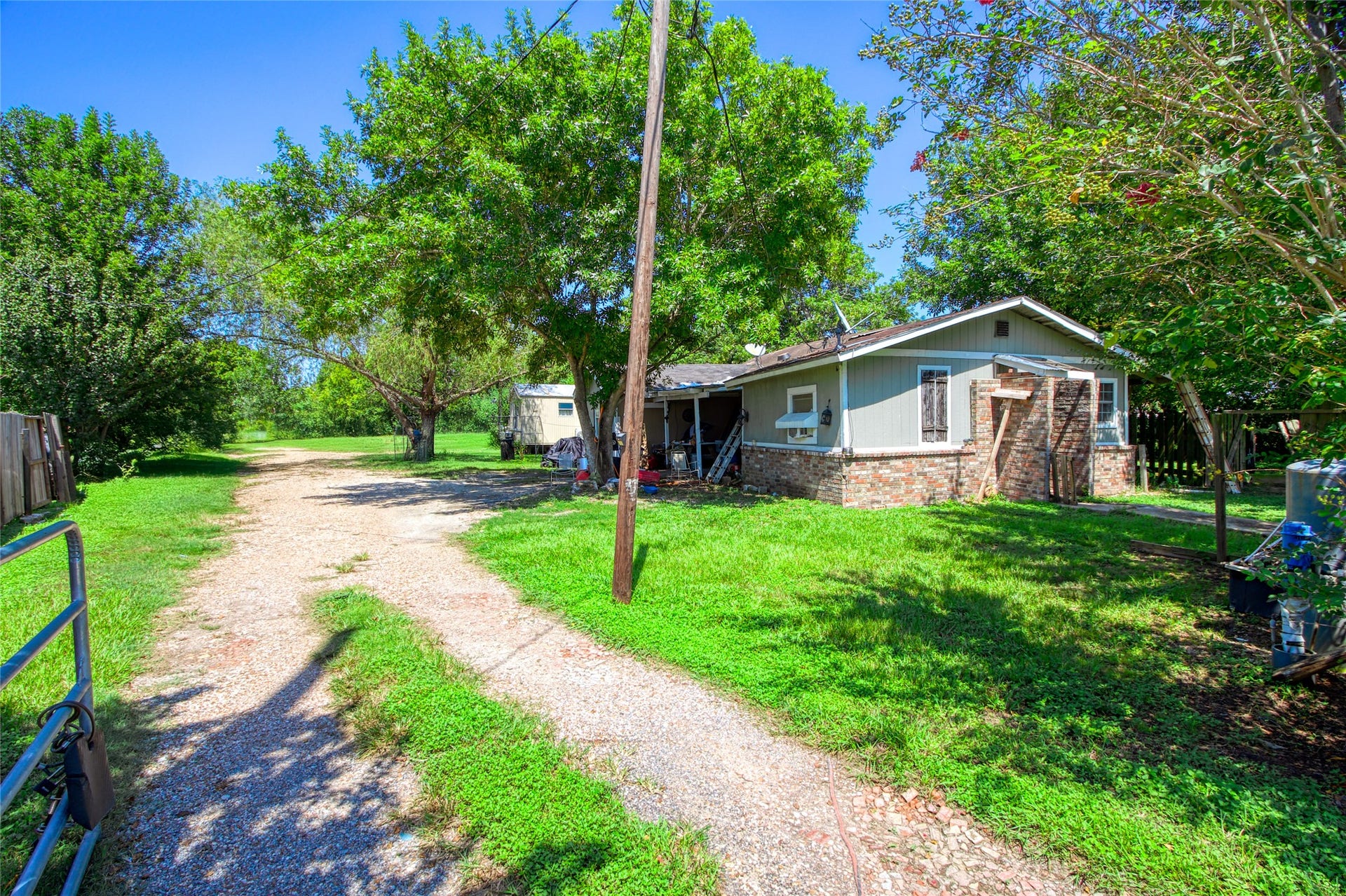 3645 County Road 58, Manvel, TX 77578 3645 County Road 58, Manvel, TX 77578
