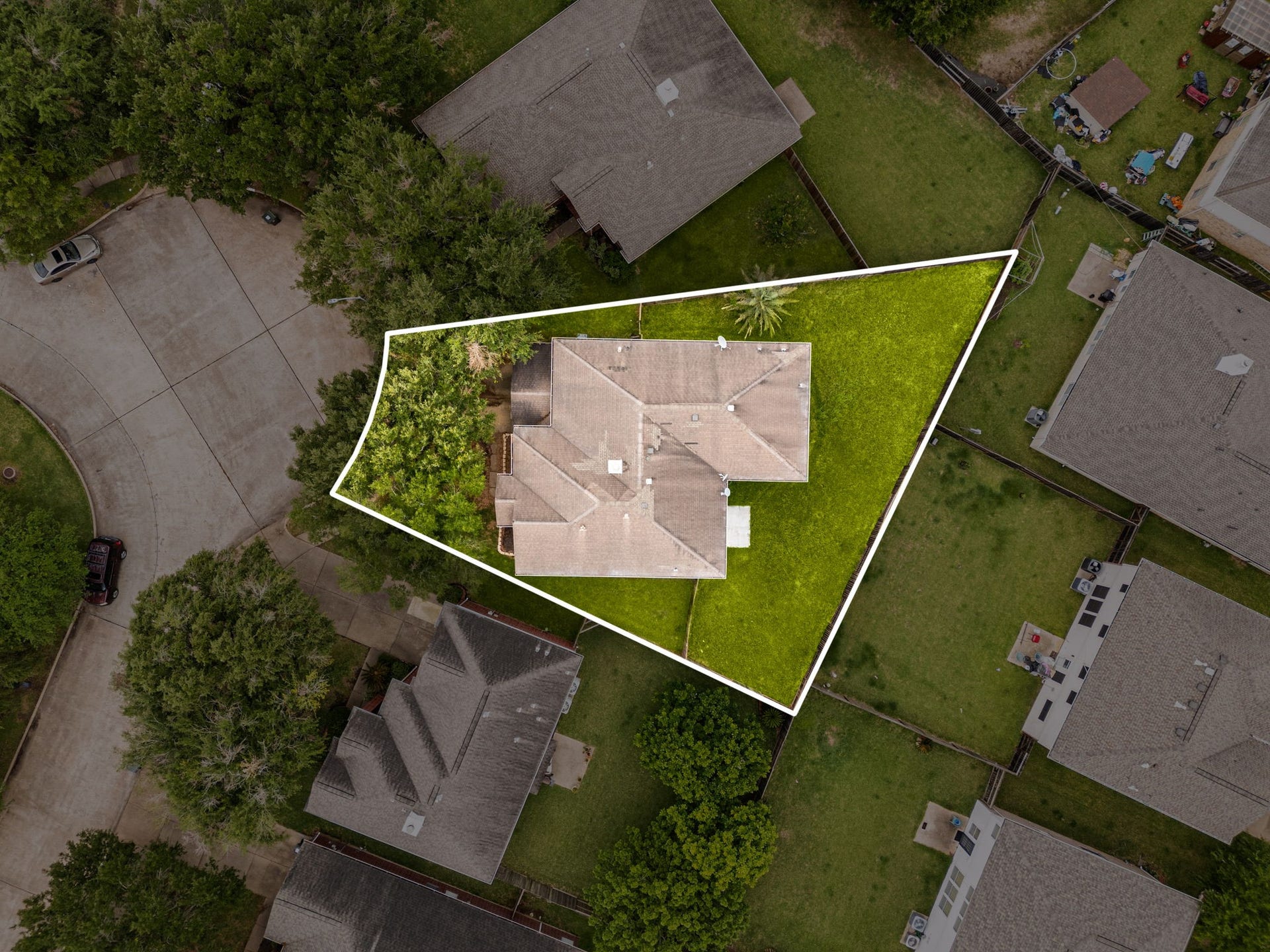 5507 River Gable Court, Sugar Land, TX 77479 5507 River Gable Court, Sugar Land, TX 77479